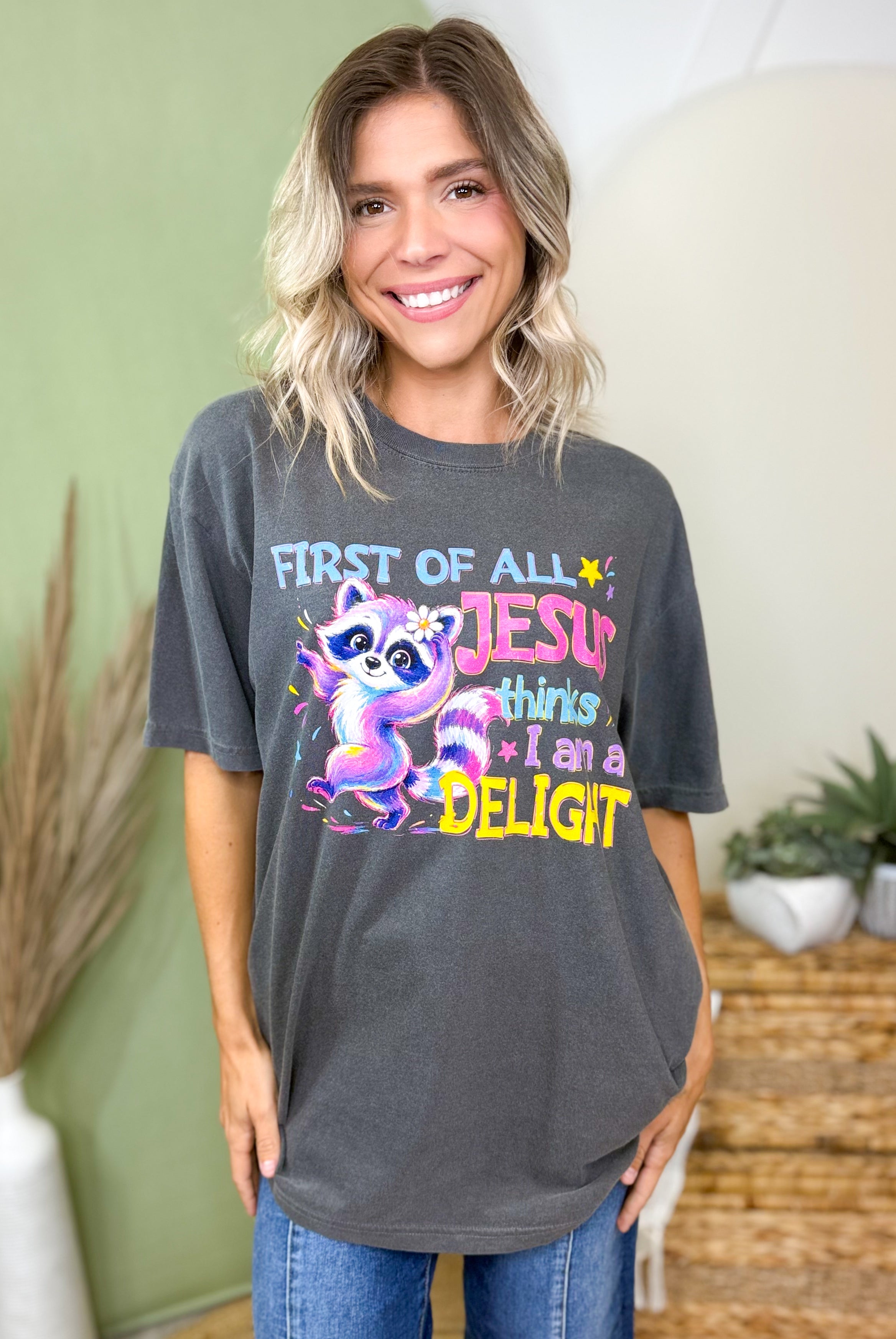 I'm a Delight Graphic Tee-130 Graphic Tees-Heathered Boho-Heathered Boho Boutique, Women's Fashion and Accessories in Palmetto, FL