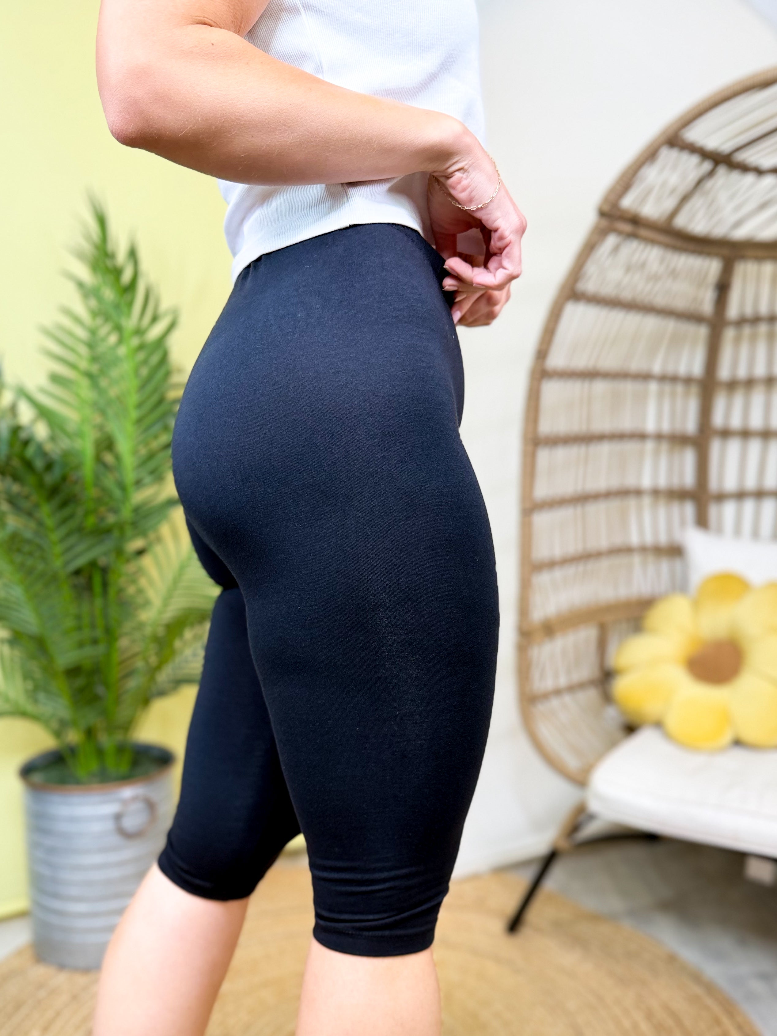 Like a Glove Capri Legging-180 LEGGINGS-ZENANA-Heathered Boho Boutique, Women's Fashion and Accessories in Palmetto, FL