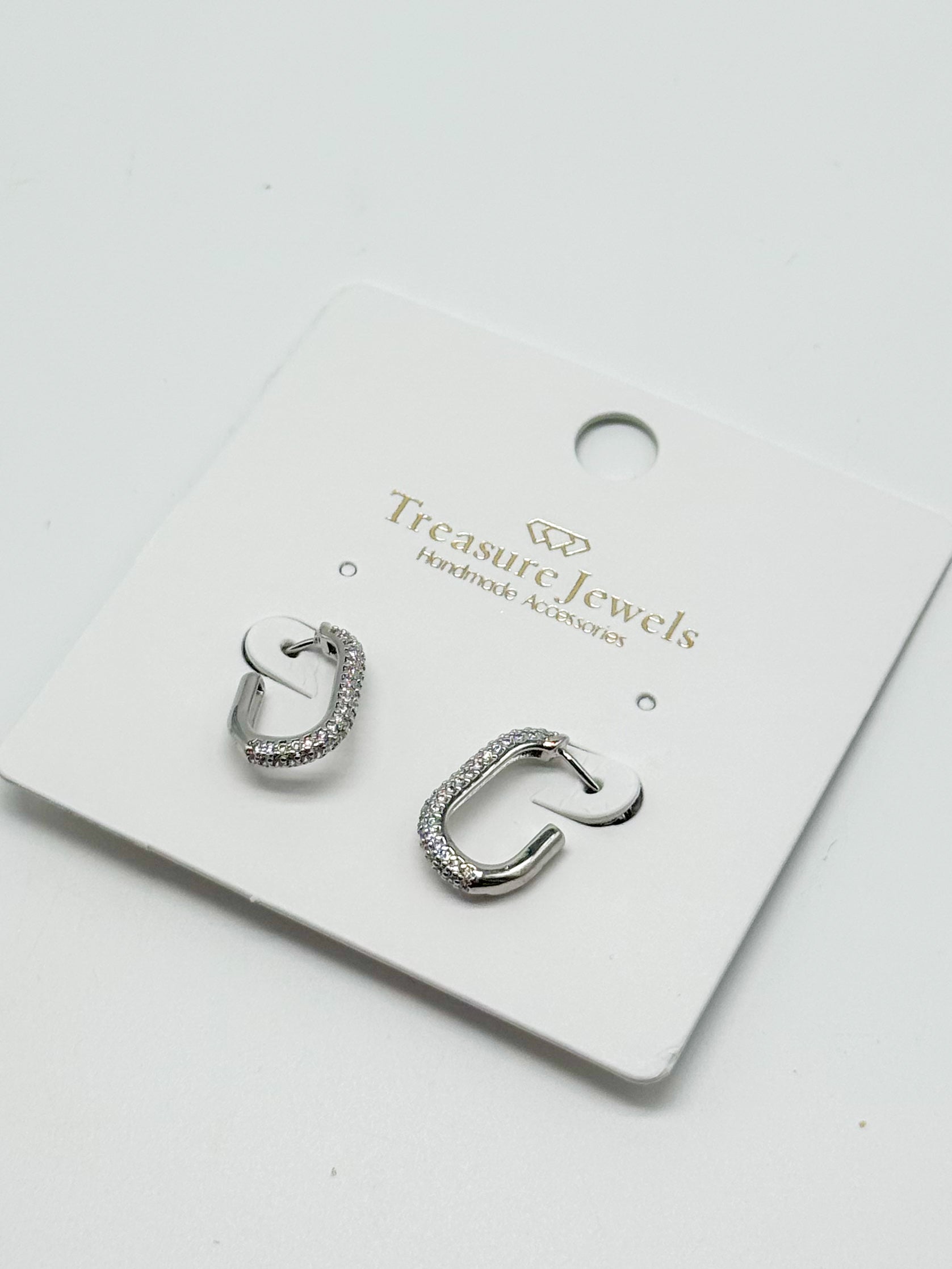 Klarissa Hoop-310 Jewelry-Treasure Jewels-Heathered Boho Boutique, Women's Fashion and Accessories in Palmetto, FL