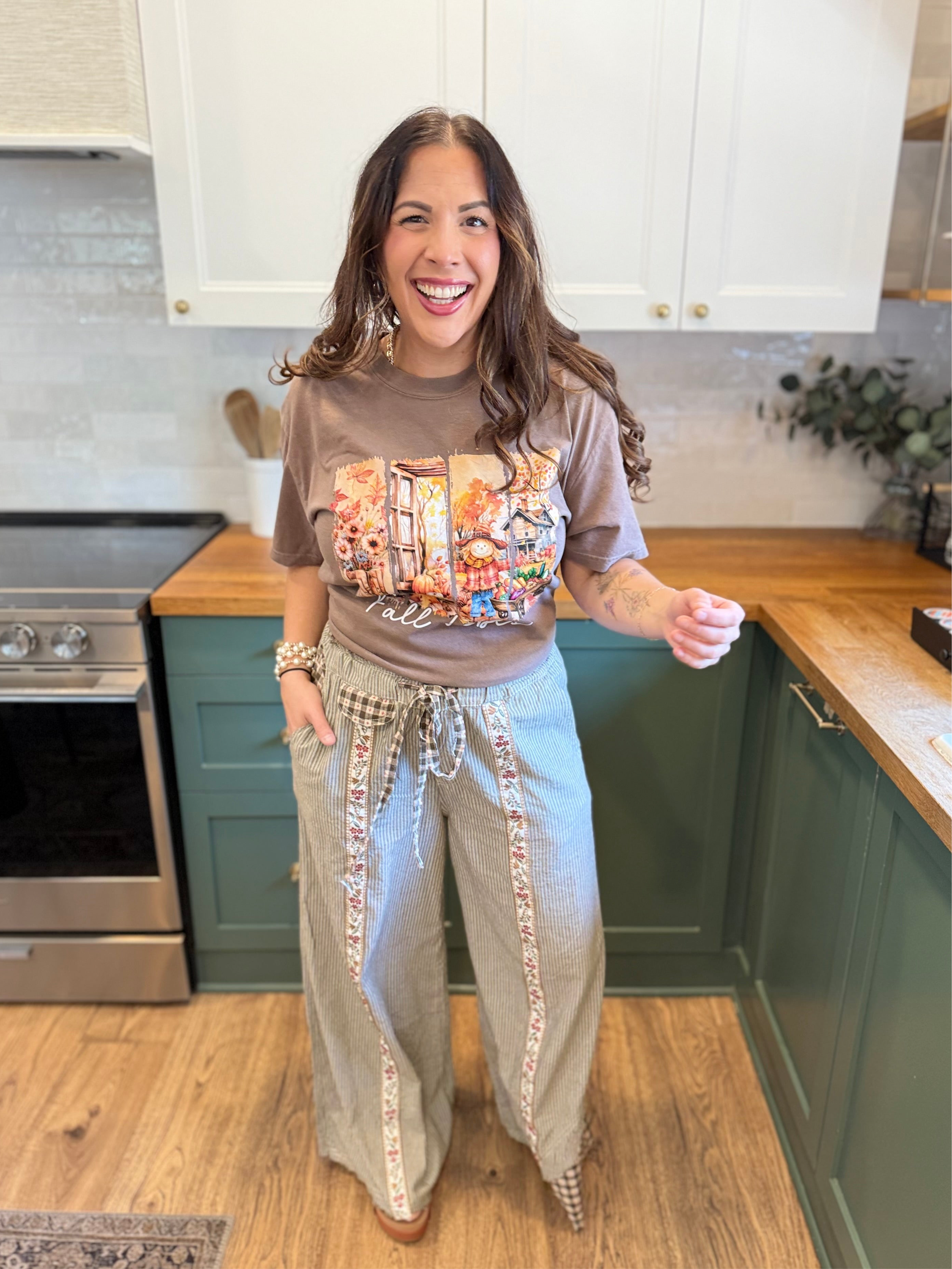 Fall Vibes Scene Graphic Tee-130 Graphic Tees-Heathered Boho-Heathered Boho Boutique, Women's Fashion and Accessories in Palmetto, FL