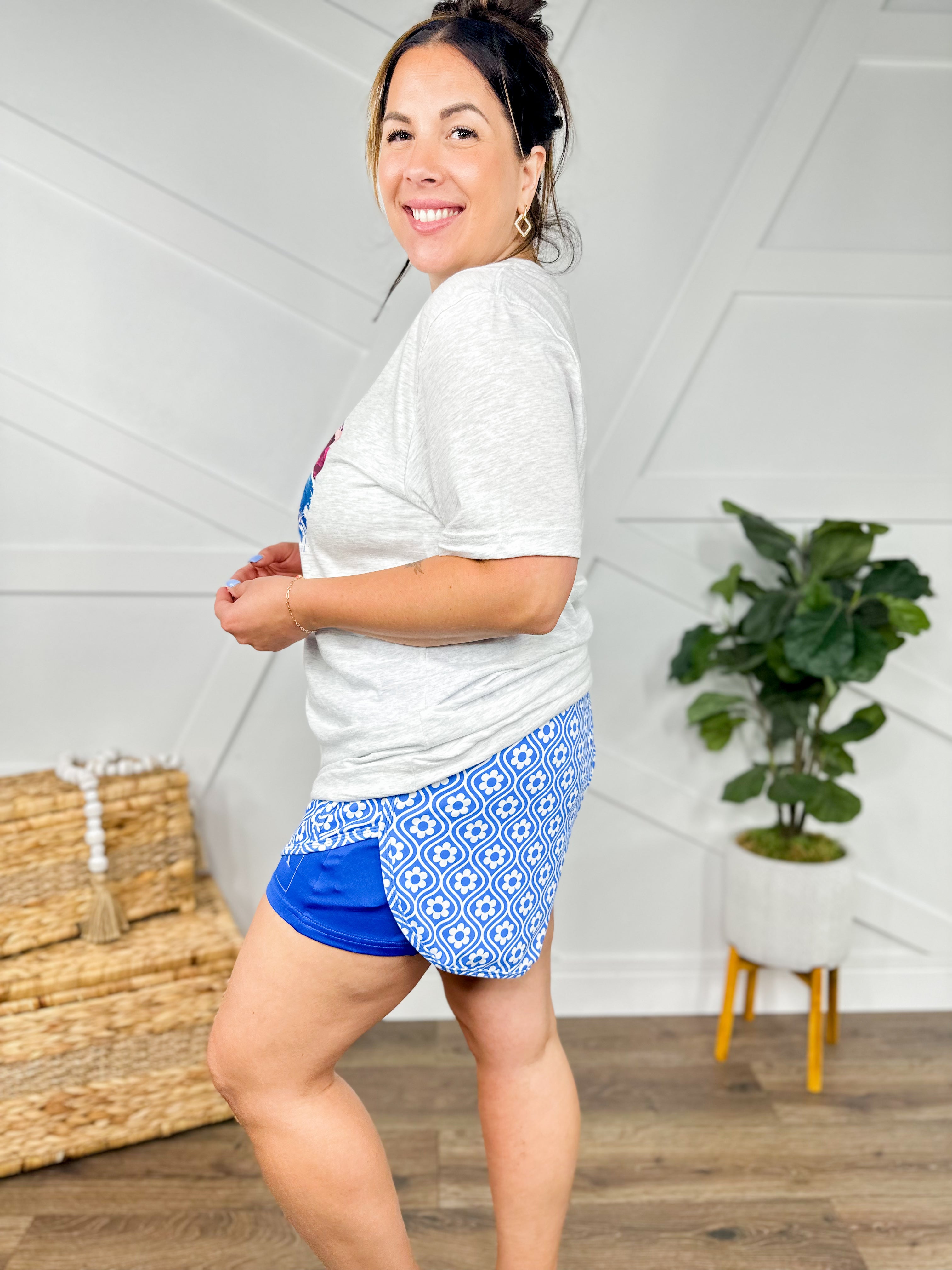 Retro Sea Turtle Graphic Tee-130 Graphic Tees-Heathered Boho-Heathered Boho Boutique, Women's Fashion and Accessories in Palmetto, FL