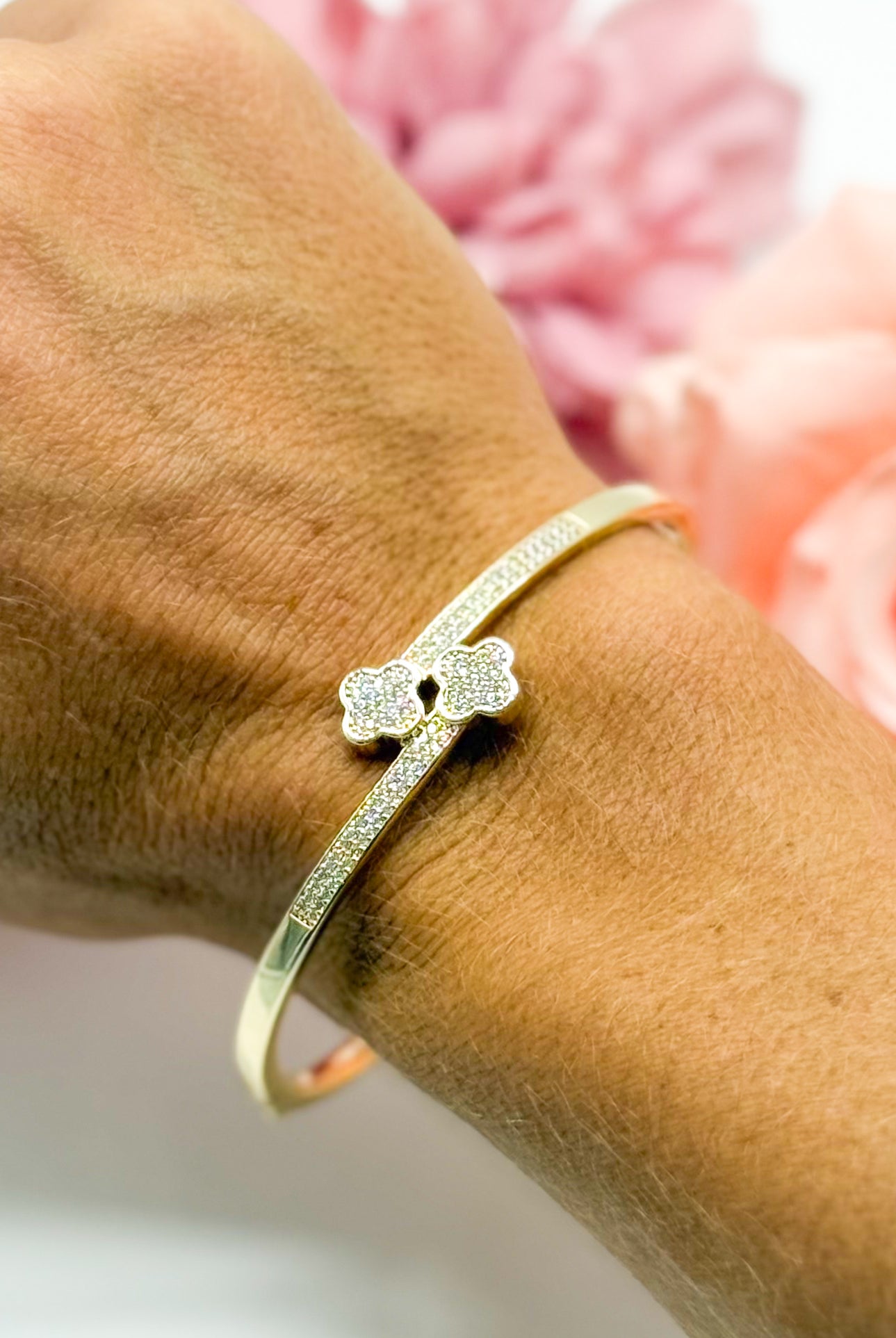 Tiny Shine Flower Bracelet-310 Jewelry-JOSEPH ANTHONY NY, INC.-Heathered Boho Boutique, Women's Fashion and Accessories in Palmetto, FL