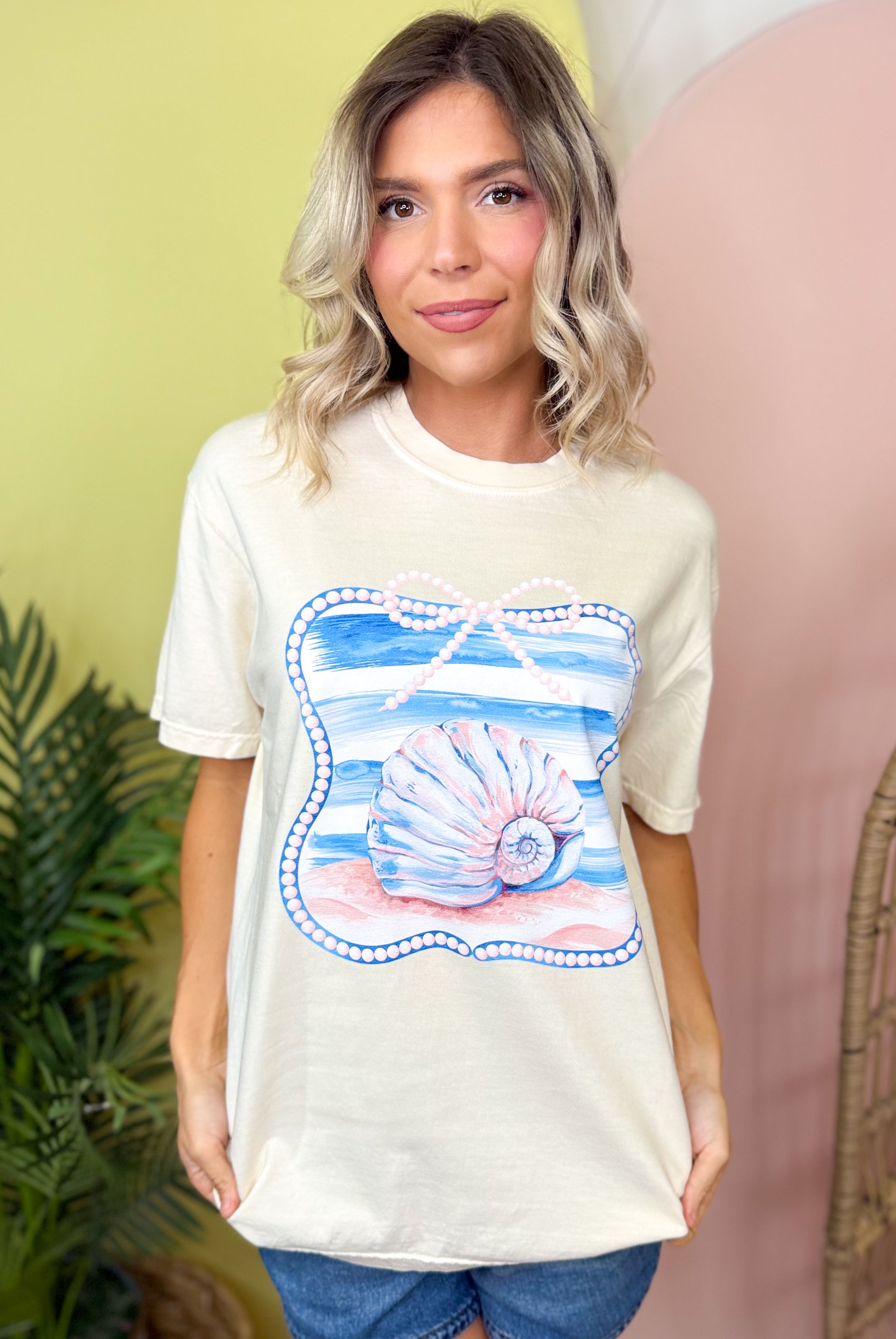Coastal Seashell Graphic Tee-130 Graphic Tees-Heathered Boho-Heathered Boho Boutique, Women's Fashion and Accessories in Palmetto, FL