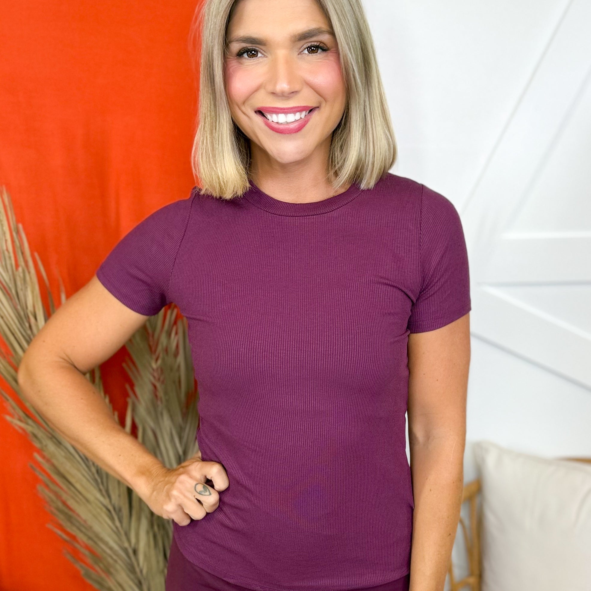 Chic A La Mode Top-110 SHORT SLEEVE TOP-MONO B-Heathered Boho Boutique, Women's Fashion and Accessories in Palmetto, FL