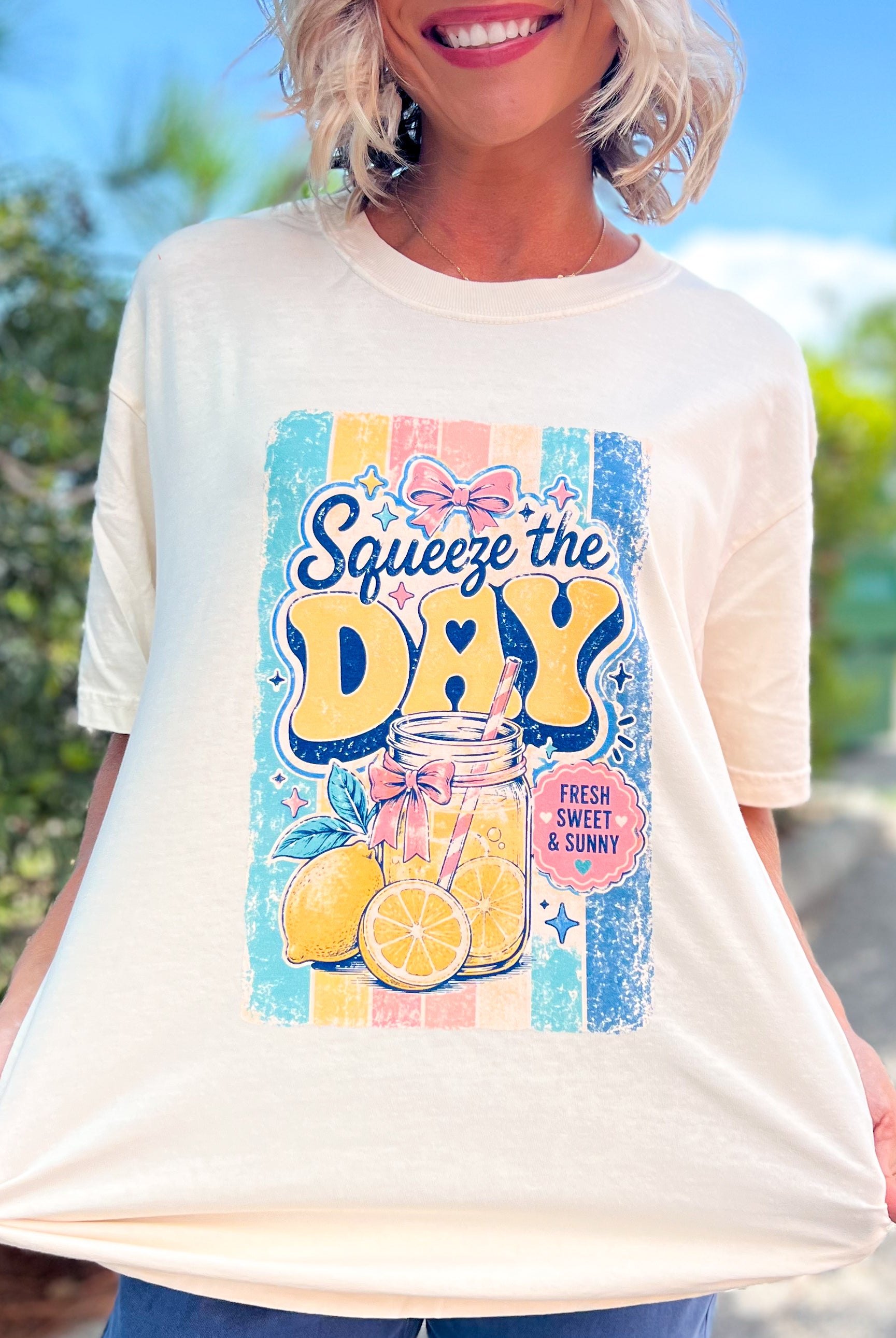 Squeeze The Day Graphic Tee-130 GRAPHIC TEE-Heathered Boho-Heathered Boho Boutique, Women's Fashion and Accessories in Palmetto, FL