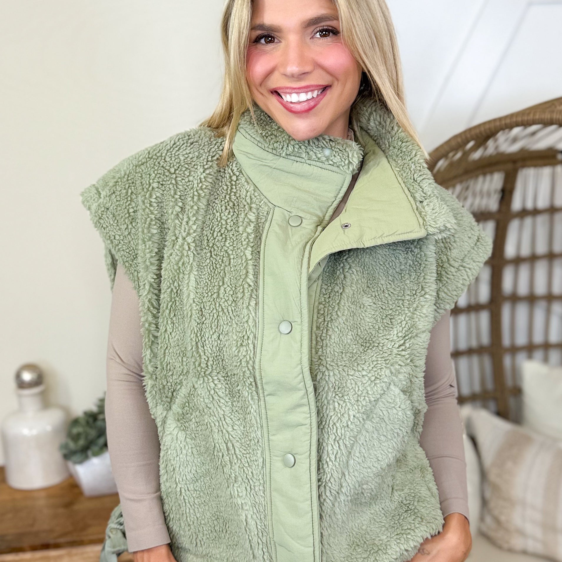 Forever Stylish Vest-200 JACKETS/SHACKETS-HYFVE-Heathered Boho Boutique, Women's Fashion and Accessories in Palmetto, FL