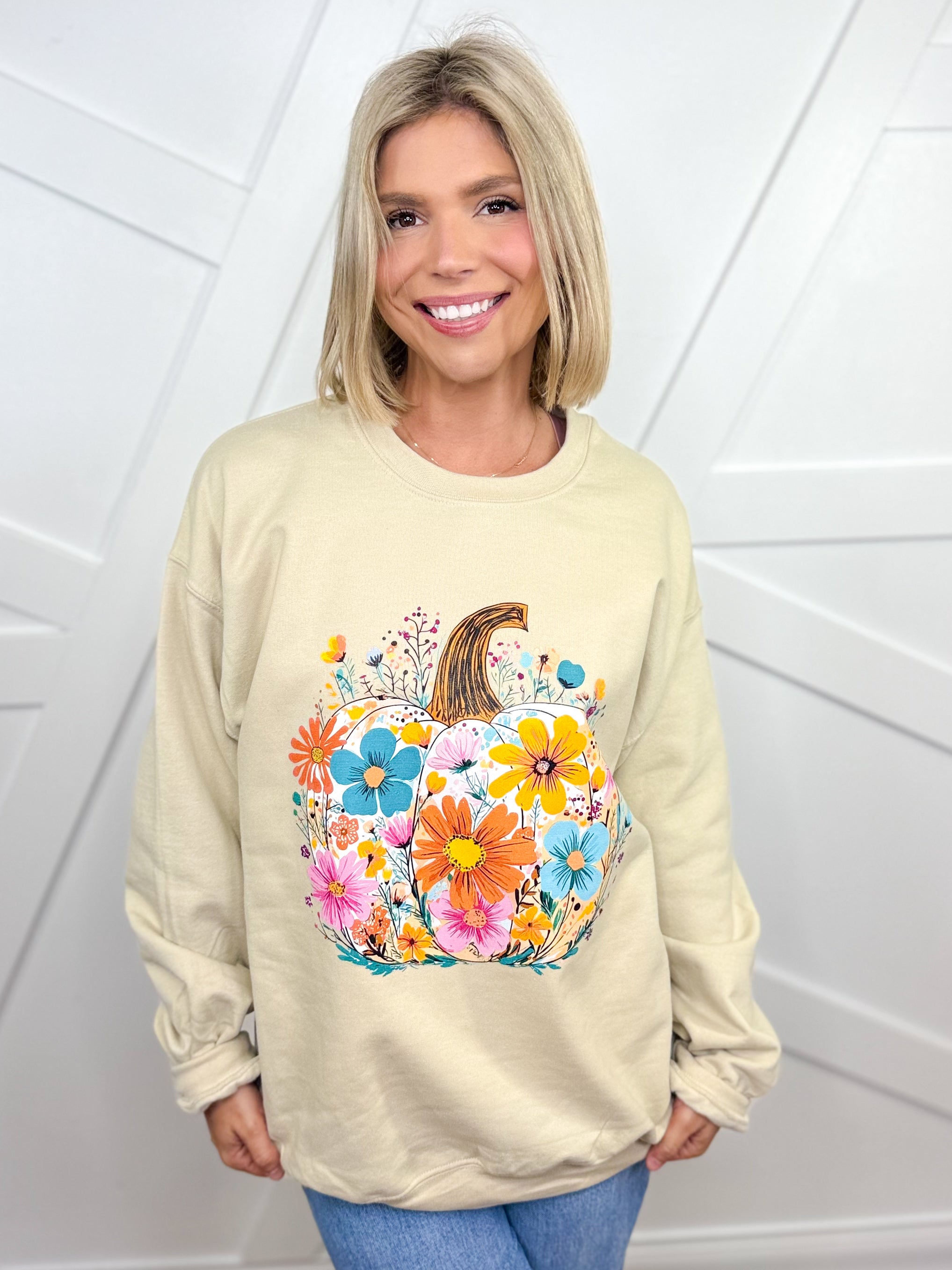 Floral Pumpkin Graphic Sweatshirt-130 Graphic Tees-Heathered Boho-Heathered Boho Boutique, Women's Fashion and Accessories in Palmetto, FL