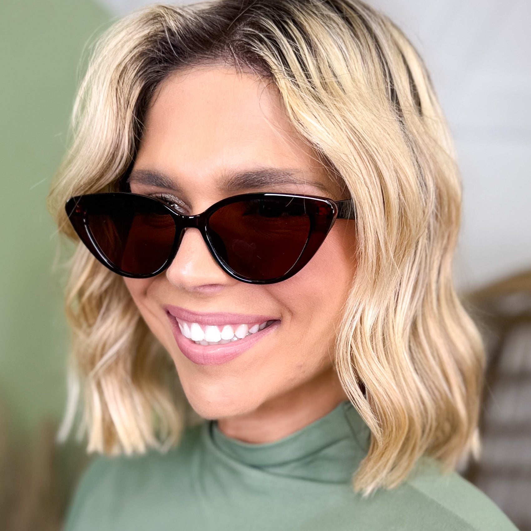 Diva Style Sunglasses-340 Other Accessories-Fame Accessories-Heathered Boho Boutique, Women's Fashion and Accessories in Palmetto, FL