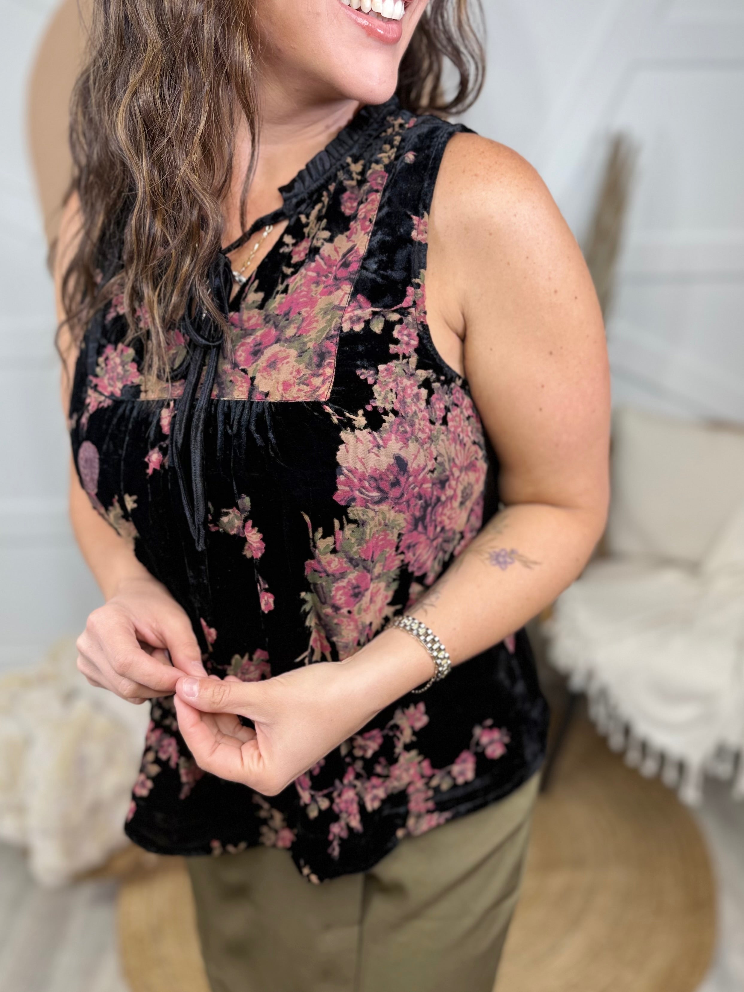 Wild Child Top-110 SHORT SLEEVE TOP-MYSTREE-Heathered Boho Boutique, Women's Fashion and Accessories in Palmetto, FL