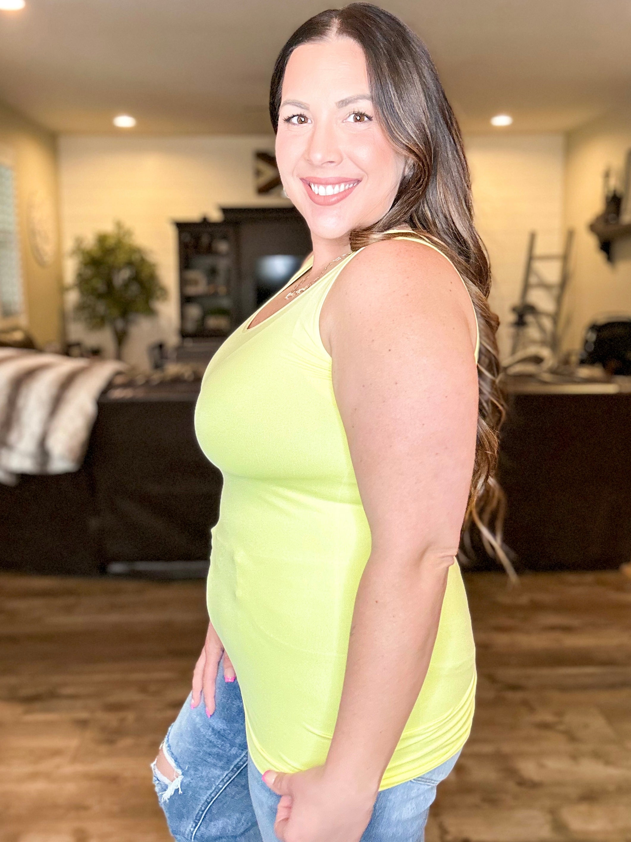 Restock: V or U Reversible Seamless Tank-100 Tank/Crop Tops-YELETE-Heathered Boho Boutique, Women's Fashion and Accessories in Palmetto, FL