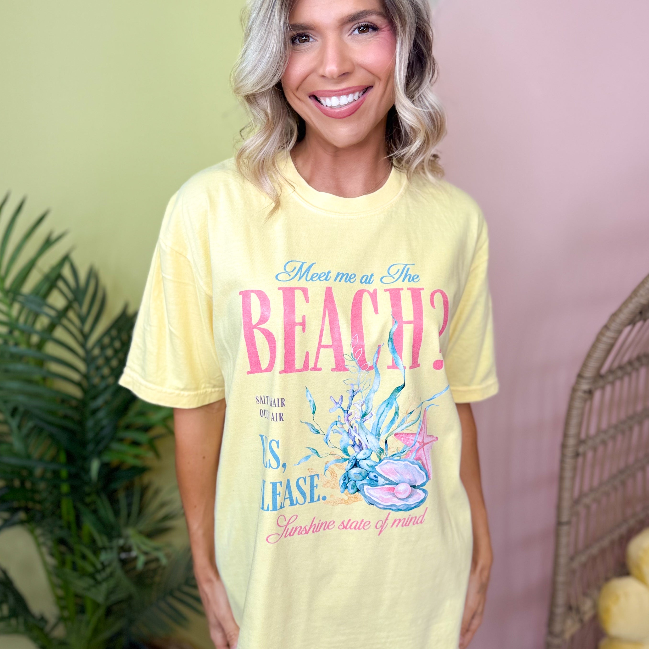 Beach Vacay Graphic Tee-130 Graphic Tees-Heathered Boho-Heathered Boho Boutique, Women's Fashion and Accessories in Palmetto, FL
