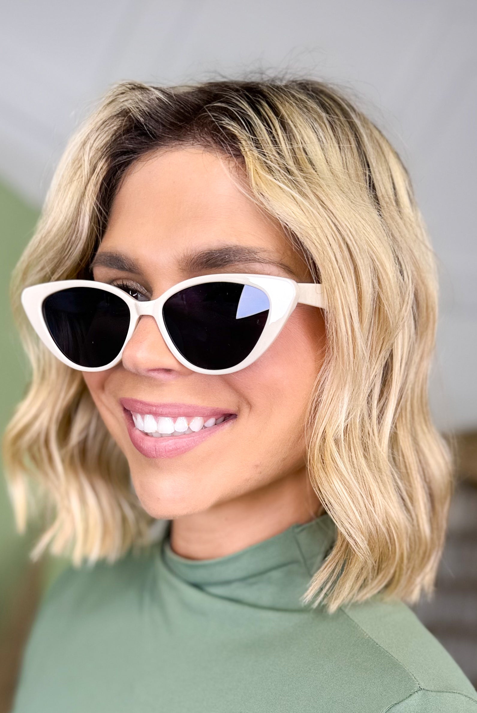 Diva Style Sunglasses-340 Other Accessories-Fame Accessories-Heathered Boho Boutique, Women's Fashion and Accessories in Palmetto, FL