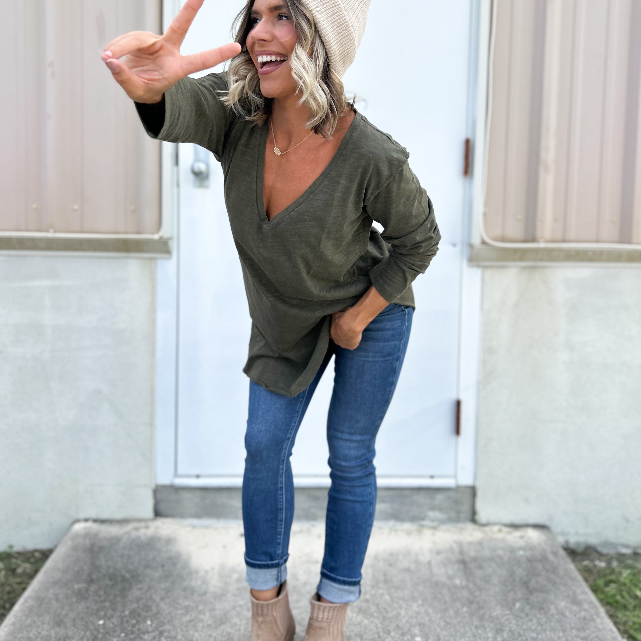 The Free Spirit Side Slit Tee-120 Long Sleeve Tops-Pebby Forevee-Heathered Boho Boutique, Women's Fashion and Accessories in Palmetto, FL