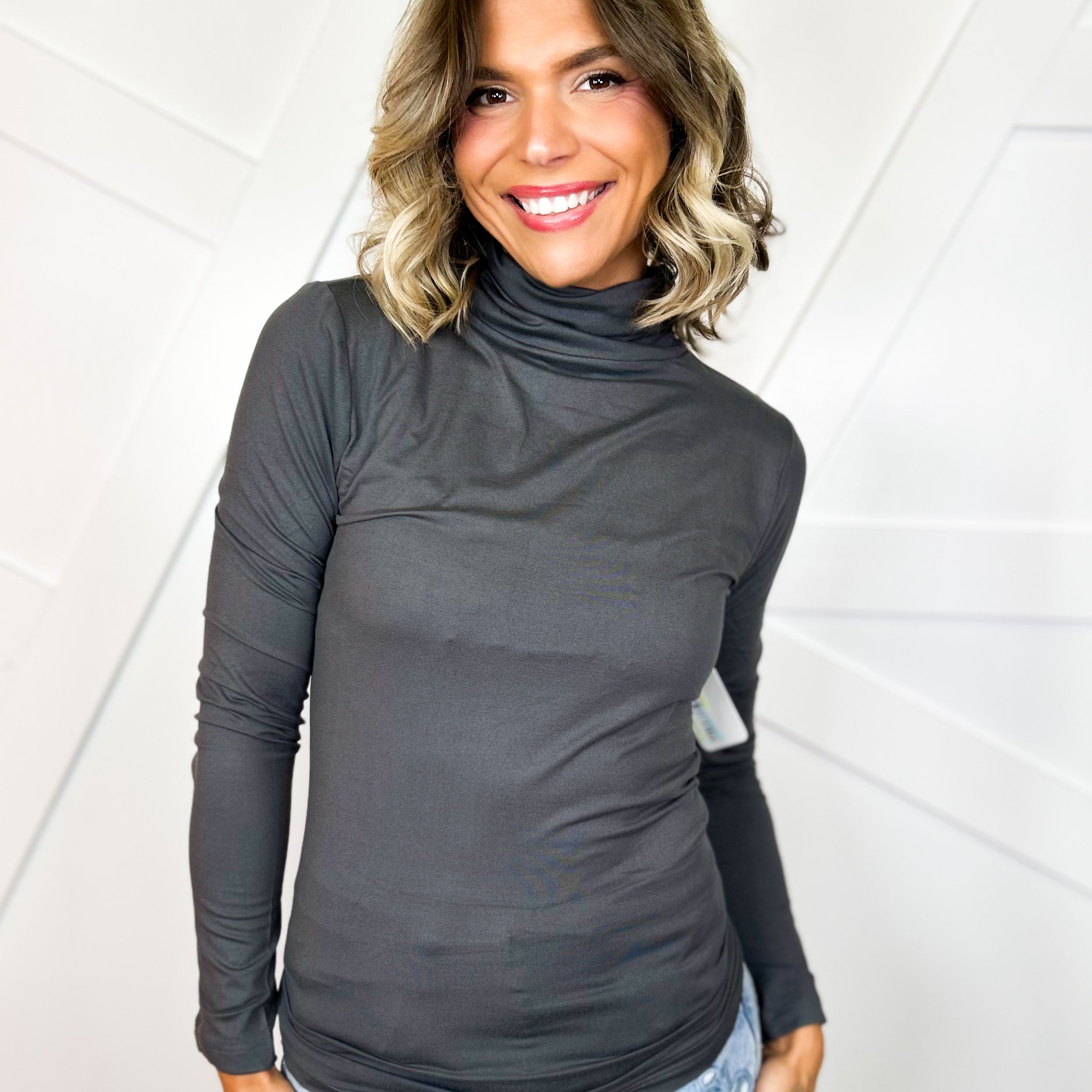 The Everyday Luxe Turtleneck Tunic Top-120 LONG SLEEVE TOPS-ZENANA-Heathered Boho Boutique, Women's Fashion and Accessories in Palmetto, FL