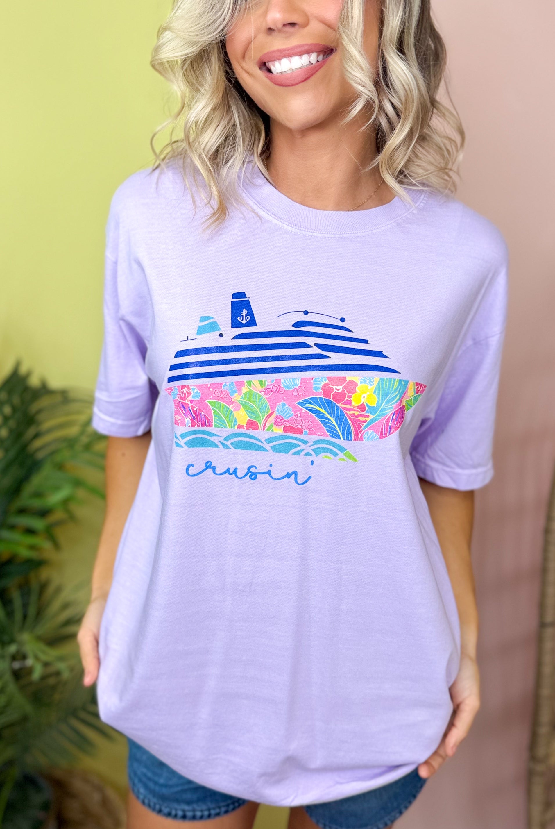 Crusin' Graphic Tee-130 Graphic Tees-Heathered Boho-Heathered Boho Boutique, Women's Fashion and Accessories in Palmetto, FL