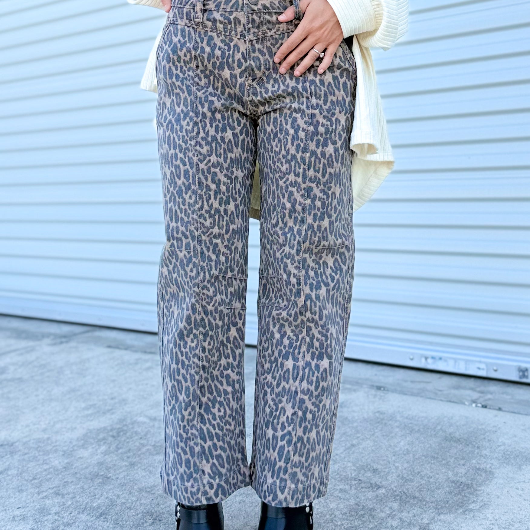 Matter of Fact Cropped Catimal Jeans by Risen-190 JEANS-Risen Jeans-Heathered Boho Boutique, Women's Fashion and Accessories in Palmetto, FL