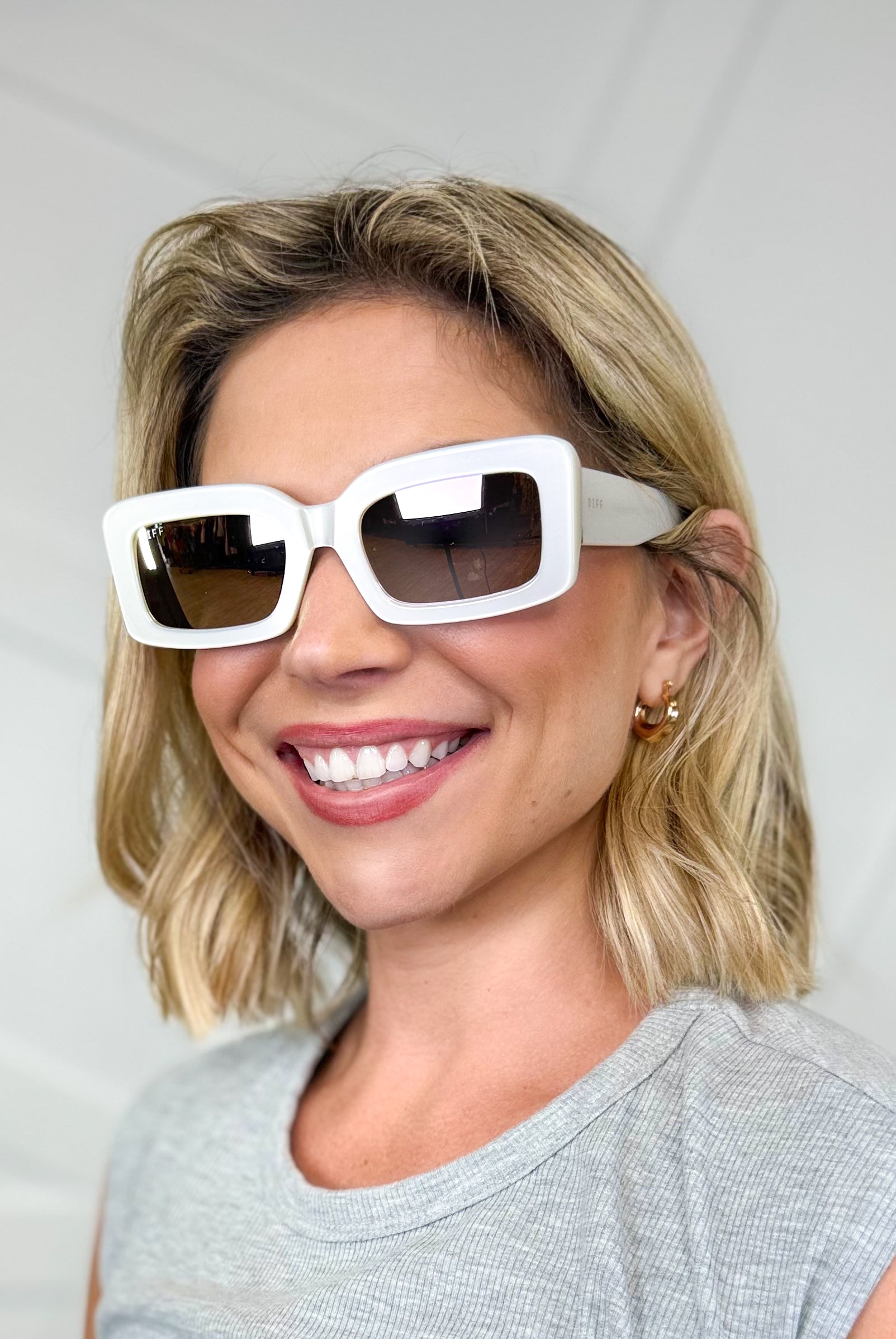 Indy Opaline + Taupe Mirror Sunglasses-340 Other Accessories-DIFF EYEWEAR / DIME OPTICS-Heathered Boho Boutique, Women's Fashion and Accessories in Palmetto, FL