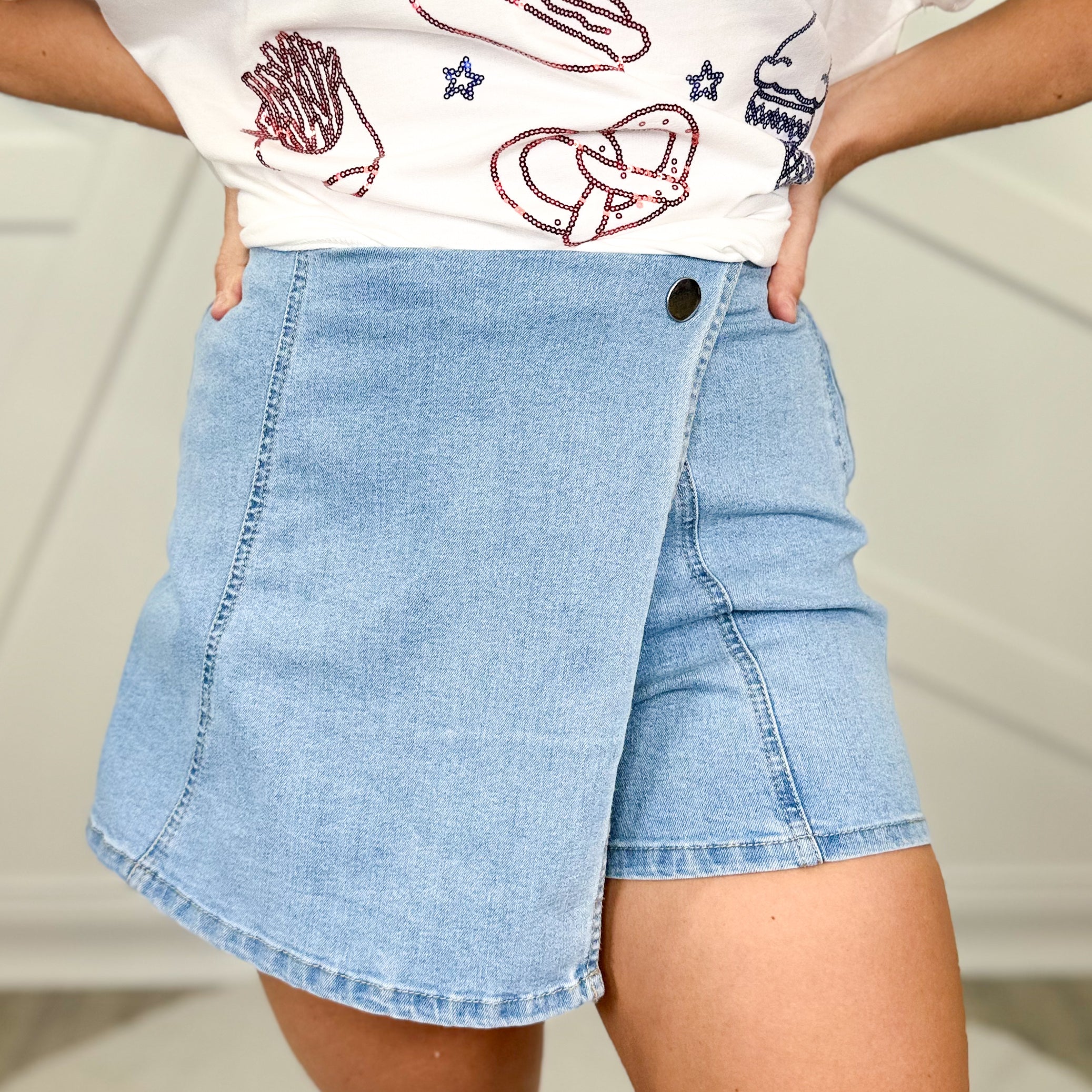 Sass and Class Skort-170 Skort/ Skirt-Love Tree-Heathered Boho Boutique, Women's Fashion and Accessories in Palmetto, FL