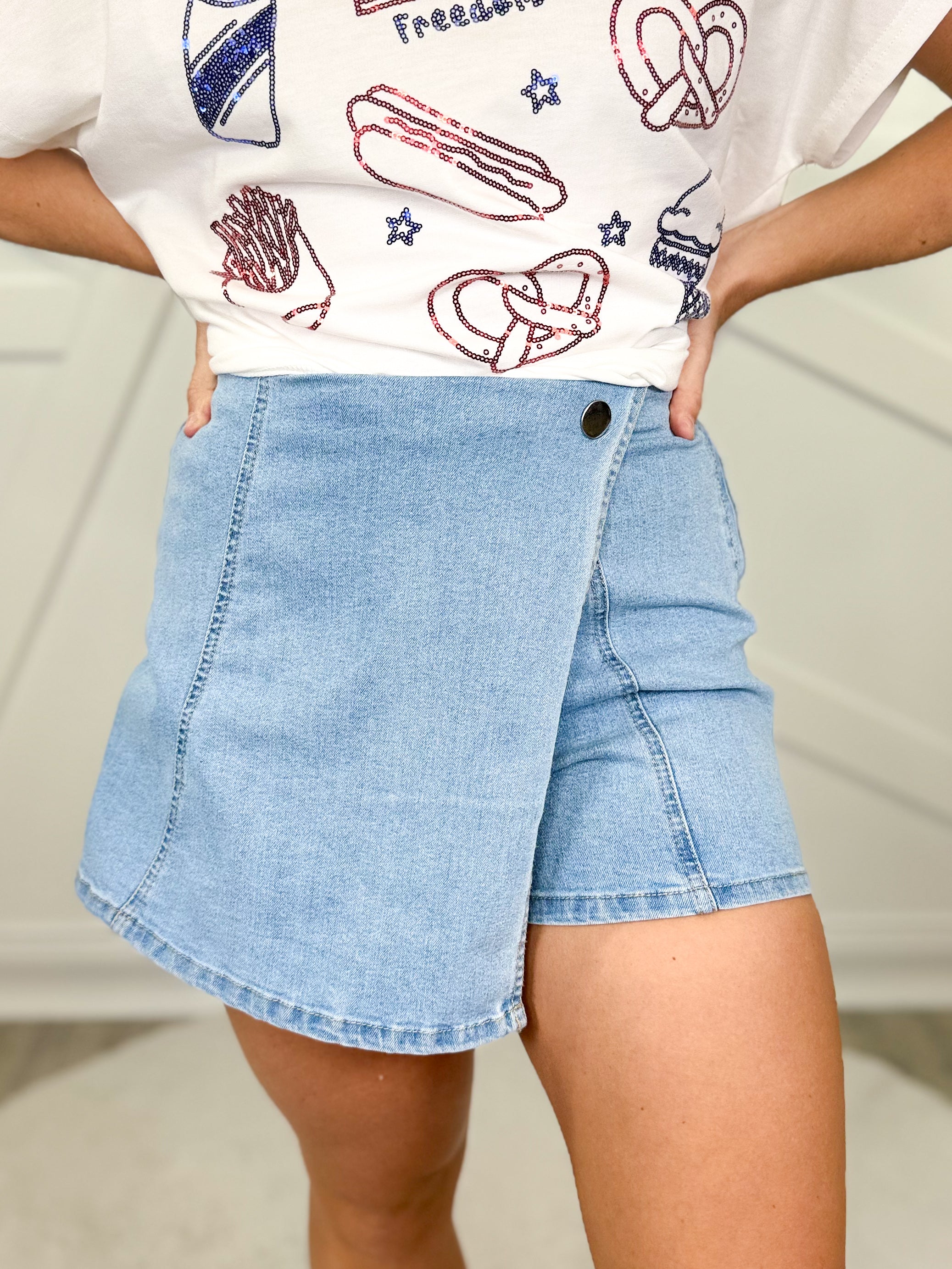 Sass and Class Skort-170 Skort/ Skirt-Love Tree-Heathered Boho Boutique, Women's Fashion and Accessories in Palmetto, FL
