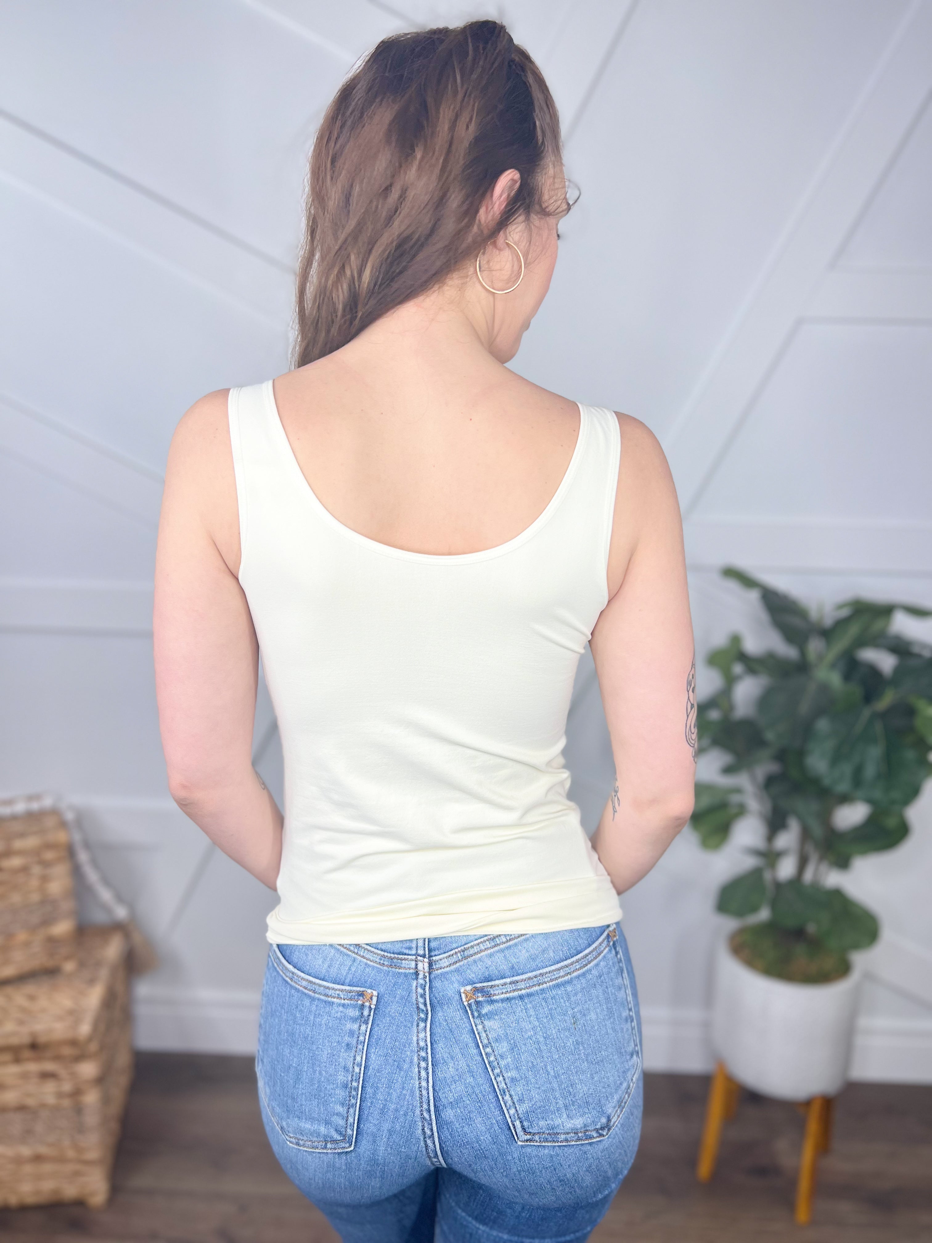 Restock: V or U Reversible Seamless Tank-100 Tank/Crop Tops-YELETE-Heathered Boho Boutique, Women's Fashion and Accessories in Palmetto, FL