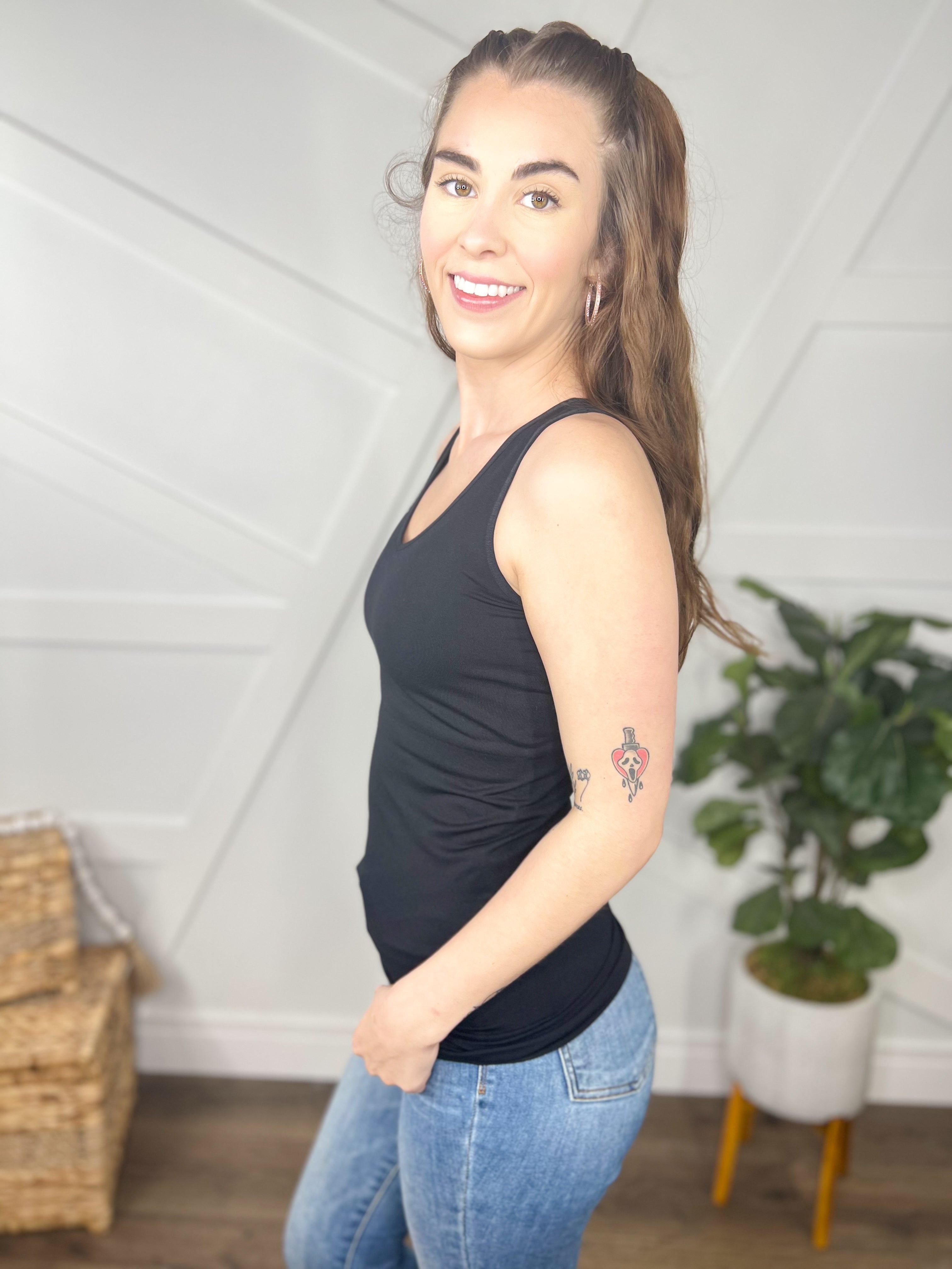 Restock: V or U Reversible Seamless Tank-100 Tank/Crop Tops-YELETE-Heathered Boho Boutique, Women's Fashion and Accessories in Palmetto, FL