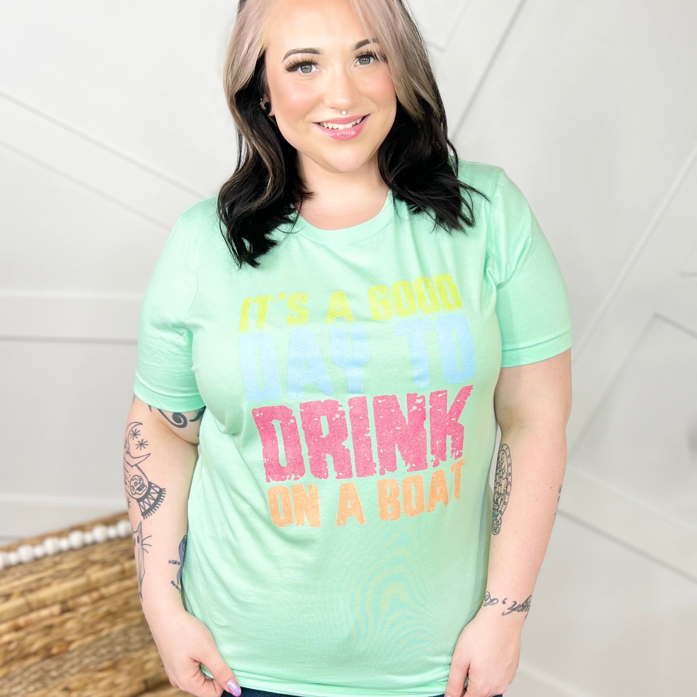 It's a Good Day Graphic Tee-130 Graphic Tees-Heathered Boho-Heathered Boho Boutique, Women's Fashion and Accessories in Palmetto, FL