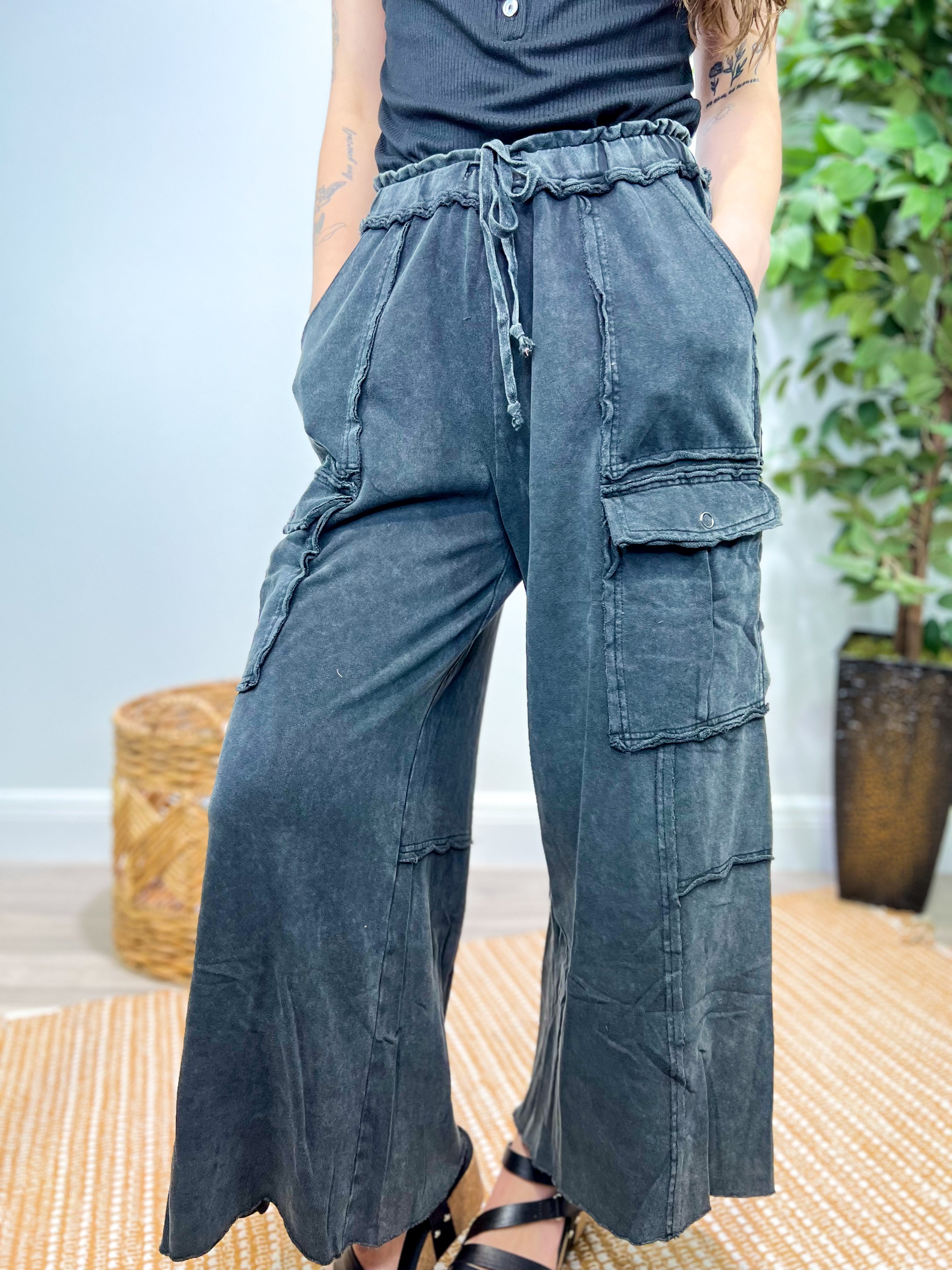 Restock: Feeling Good Utility Pull On Pants-150 PANTS-Easel-Heathered Boho Boutique, Women's Fashion and Accessories in Palmetto, FL