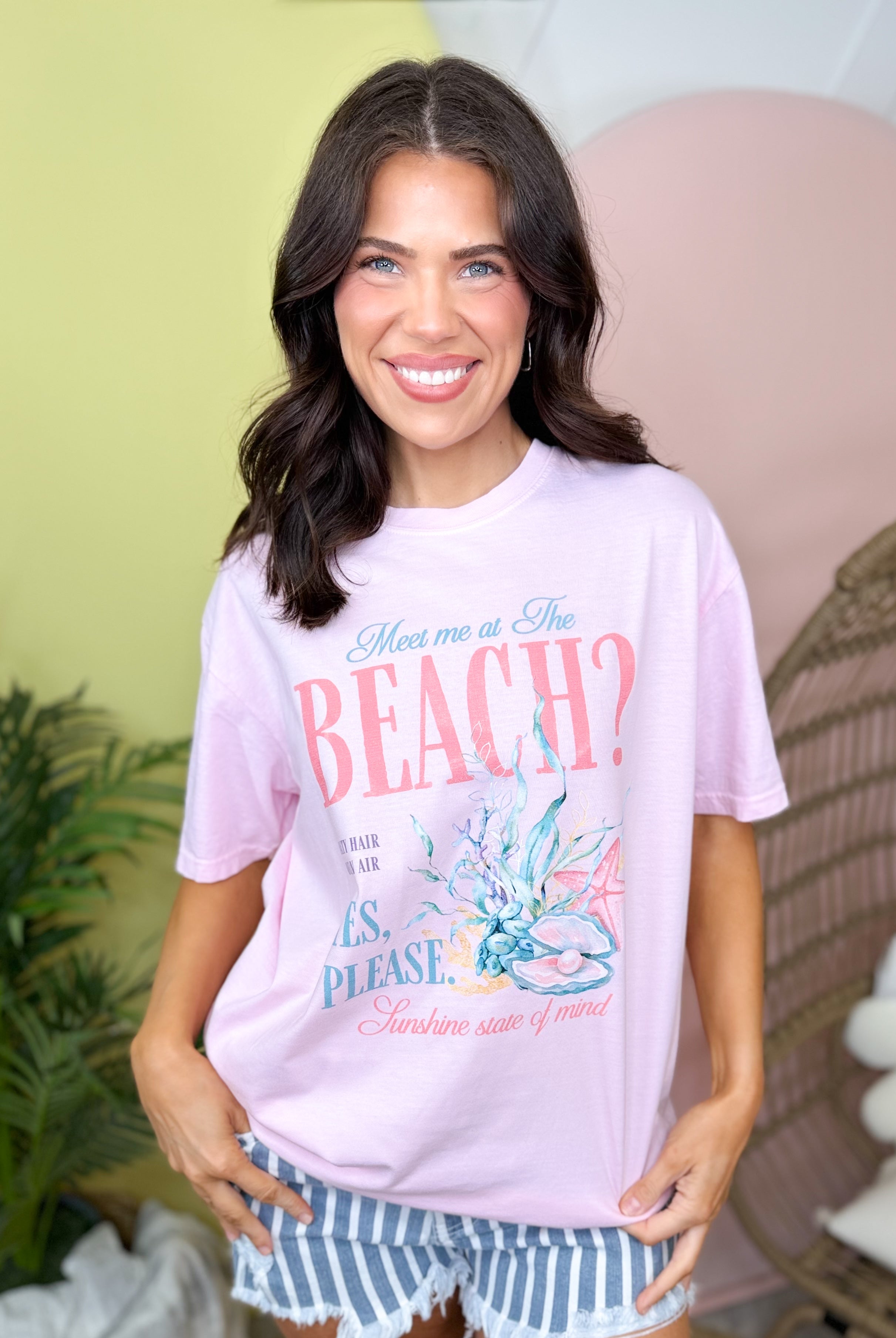 Beach Vacay Graphic Tee-130 Graphic Tees-Heathered Boho-Heathered Boho Boutique, Women's Fashion and Accessories in Palmetto, FL