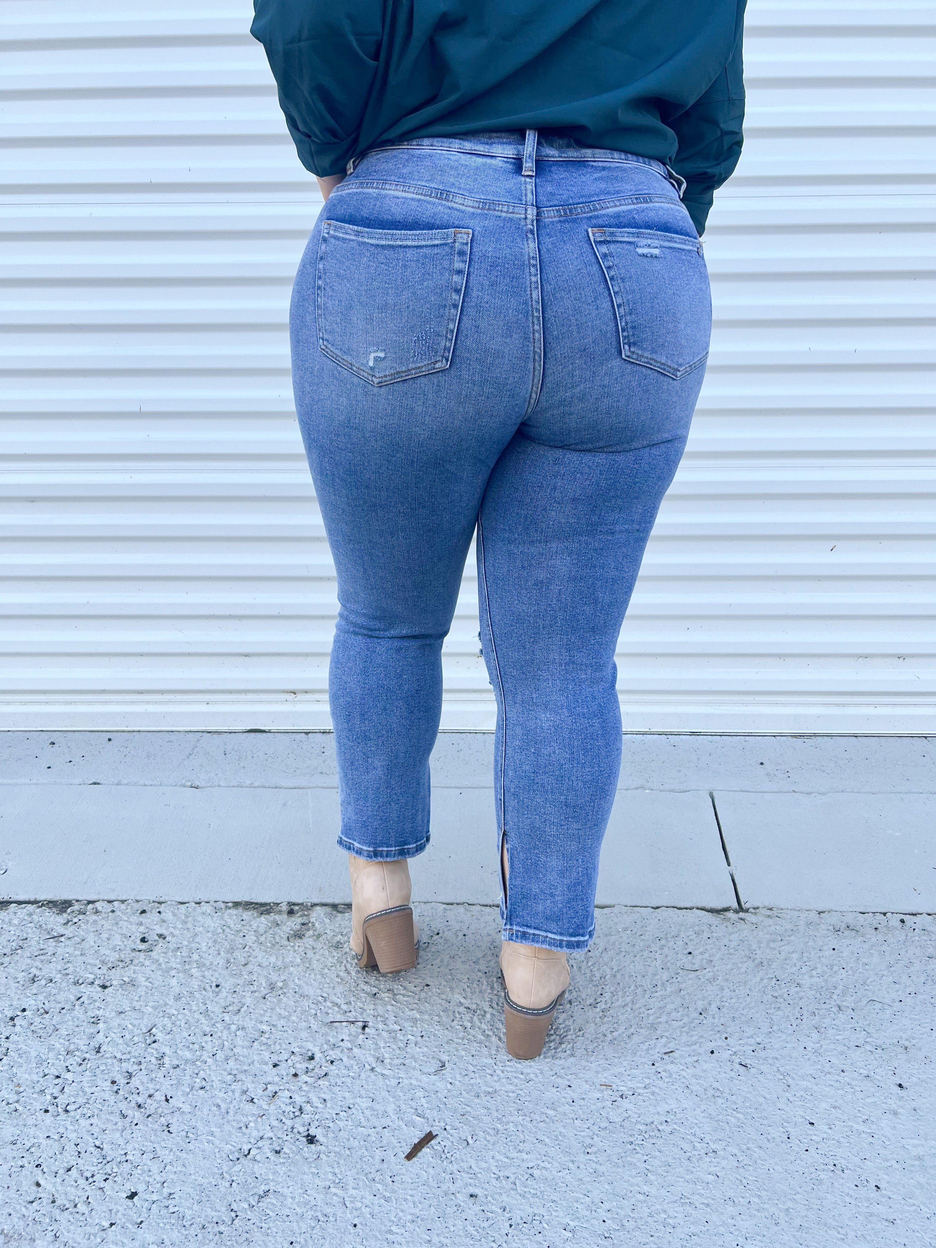 Under the Table Straight Leg Jeans-190 Jeans-Mica Denim-Heathered Boho Boutique, Women's Fashion and Accessories in Palmetto, FL