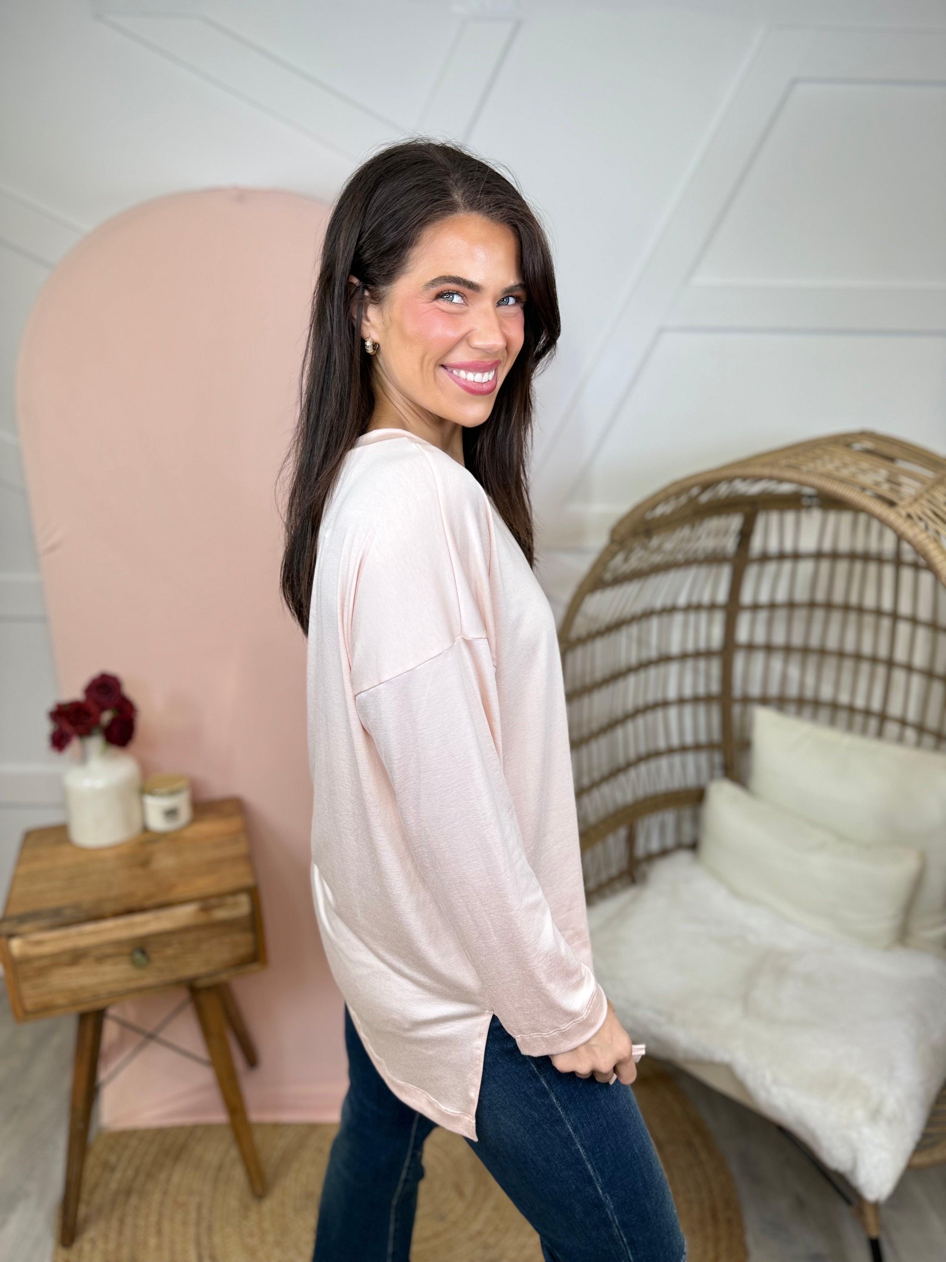 Atlas Pocket Long Sleeve Top-Blush-120 Long Sleeve Tops-Heathered Boho-Heathered Boho Boutique, Women's Fashion and Accessories in Palmetto, FL