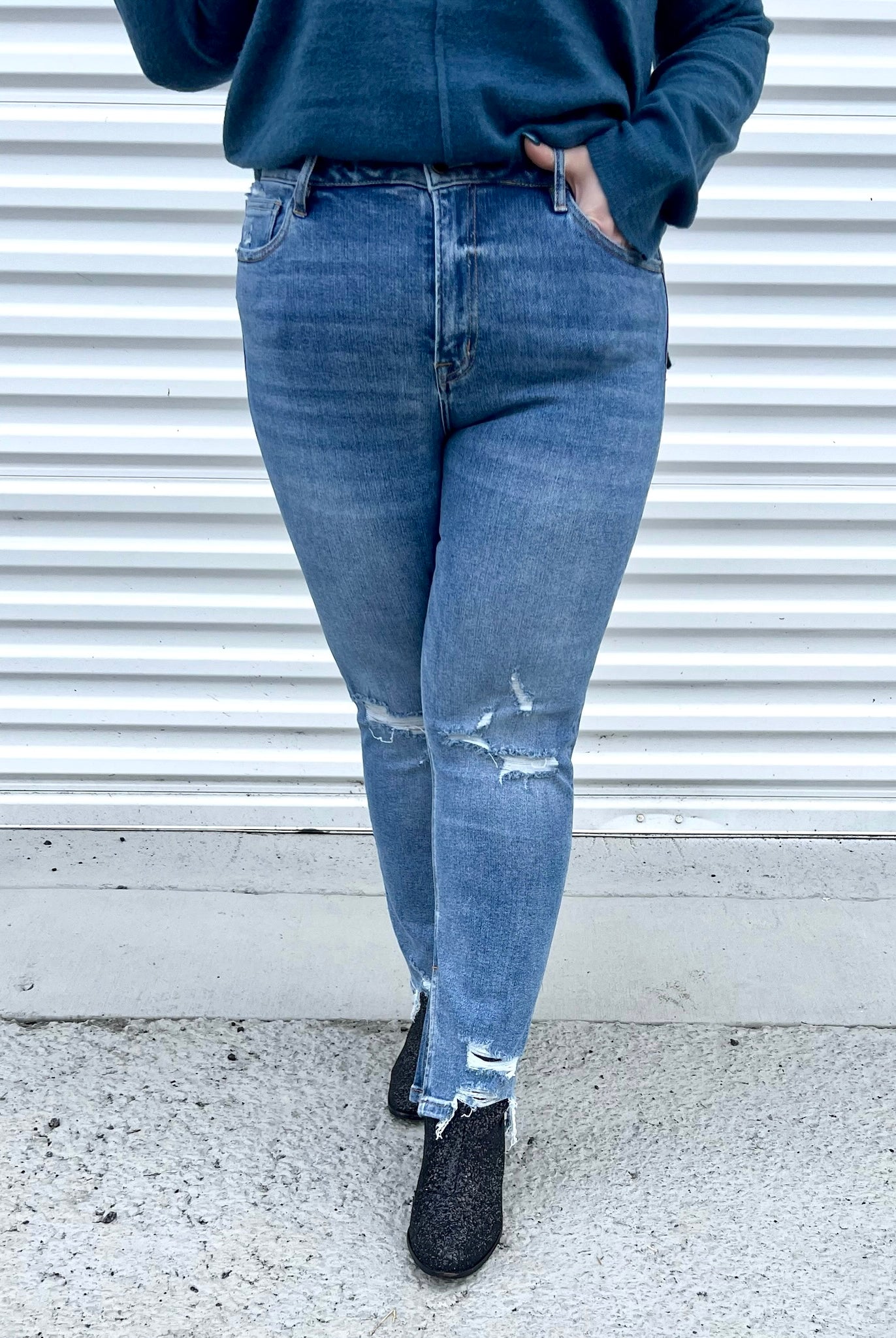 Under the Table Straight Leg Jeans-190 Jeans-Mica Denim-Heathered Boho Boutique, Women's Fashion and Accessories in Palmetto, FL