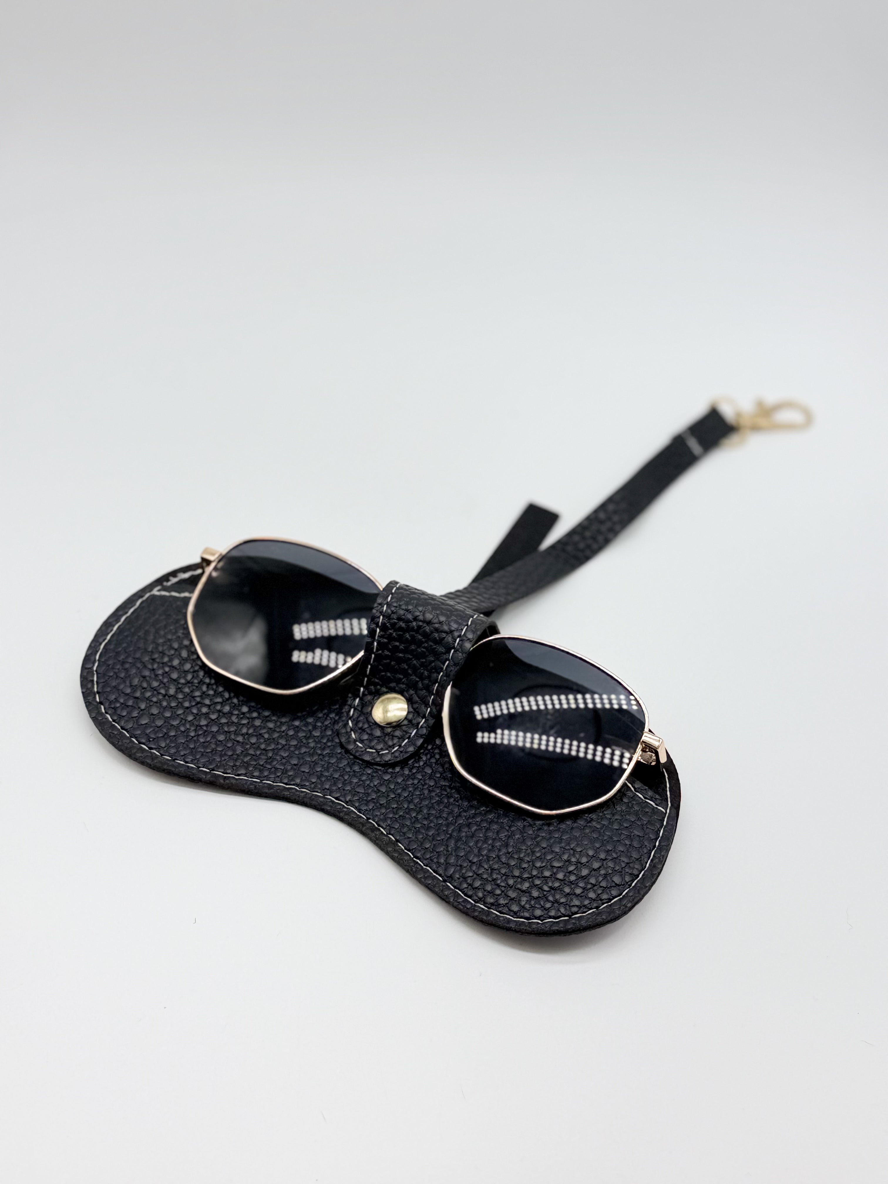 Purse Charm Glasses Holder-340 Other Accessories-NIHAO JEWELRY-Heathered Boho Boutique, Women's Fashion and Accessories in Palmetto, FL