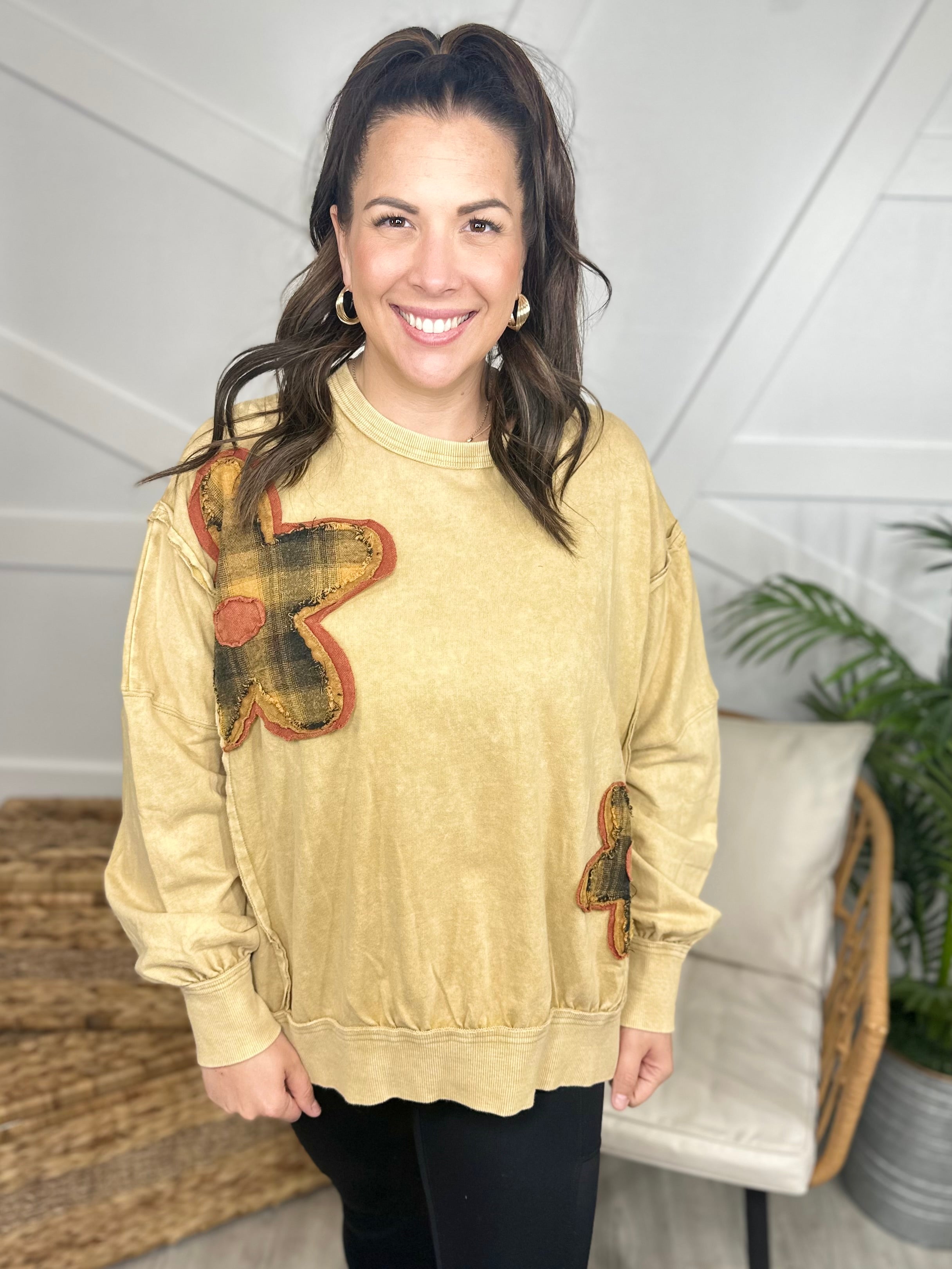 Flower Patch Top-120 Long Sleeve Tops-Easel-Heathered Boho Boutique, Women's Fashion and Accessories in Palmetto, FL