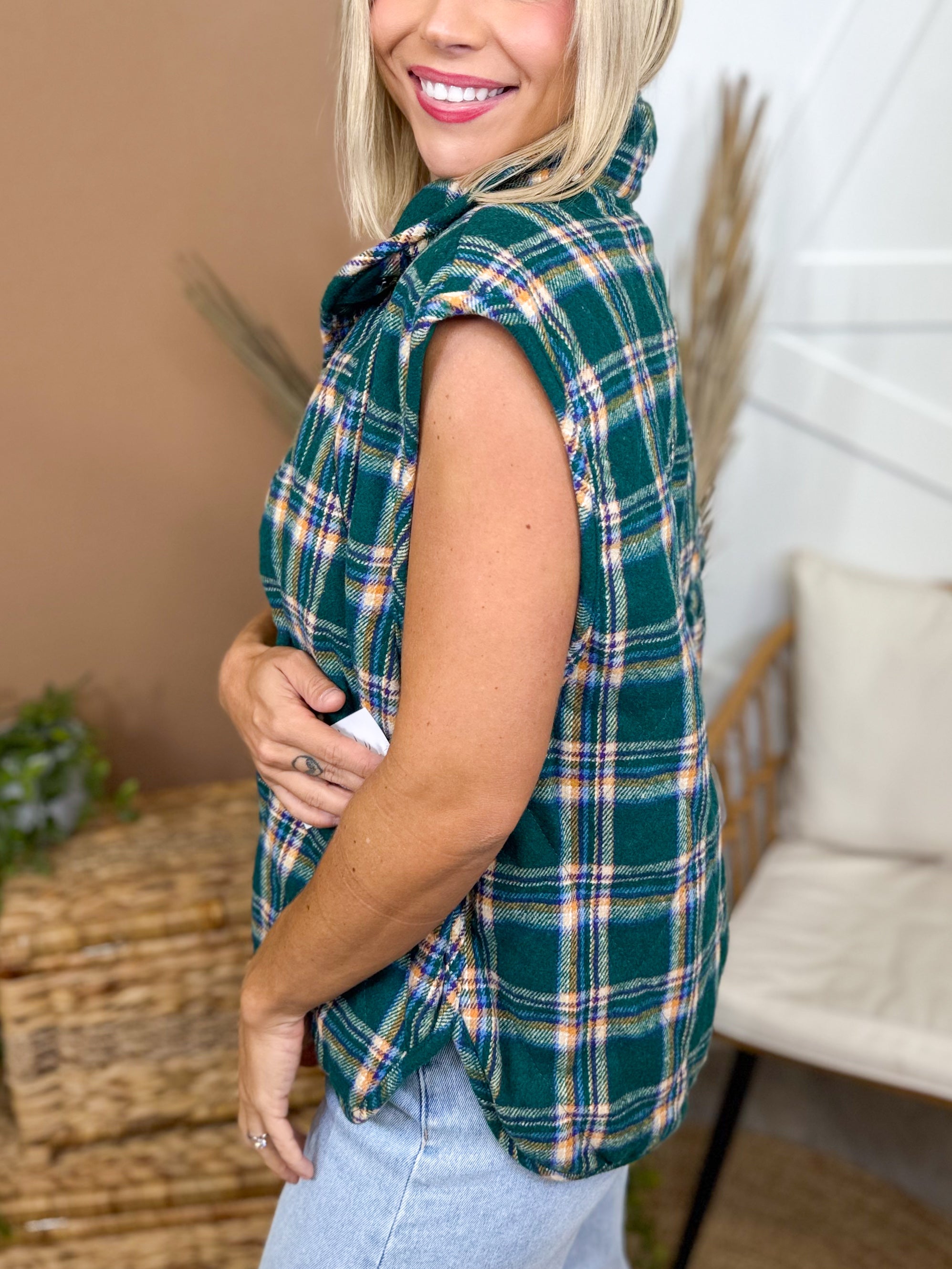 Big Chill Puffer Vest-200 JACKETS/SHACKETS-HAPTICS-Heathered Boho Boutique, Women's Fashion and Accessories in Palmetto, FL