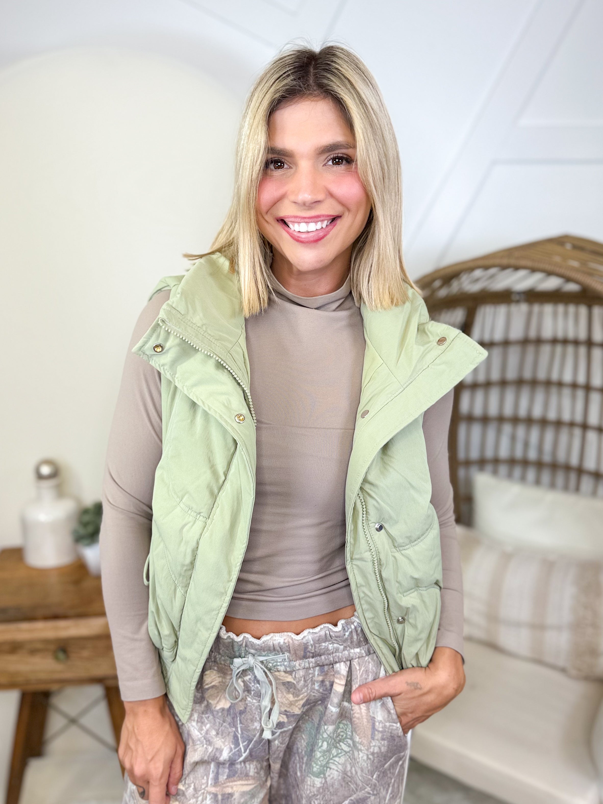 In the Breeze Vest-200 JACKETS/SHACKETS-HYFVE-Heathered Boho Boutique, Women's Fashion and Accessories in Palmetto, FL