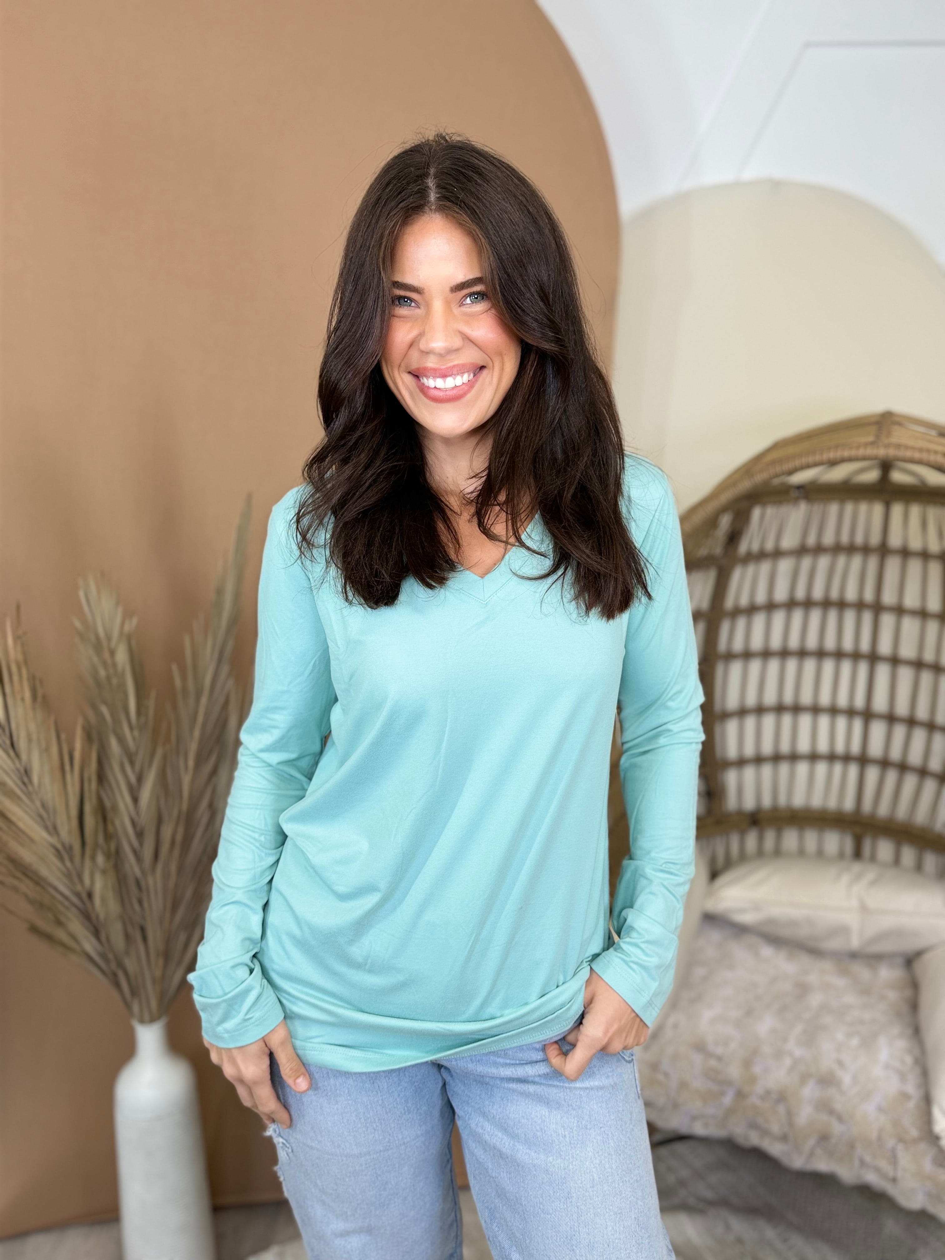 Gotta Have It V-Neck Top-120 LONG SLEEVE TOPS-ZENANA-Heathered Boho Boutique, Women's Fashion and Accessories in Palmetto, FL
