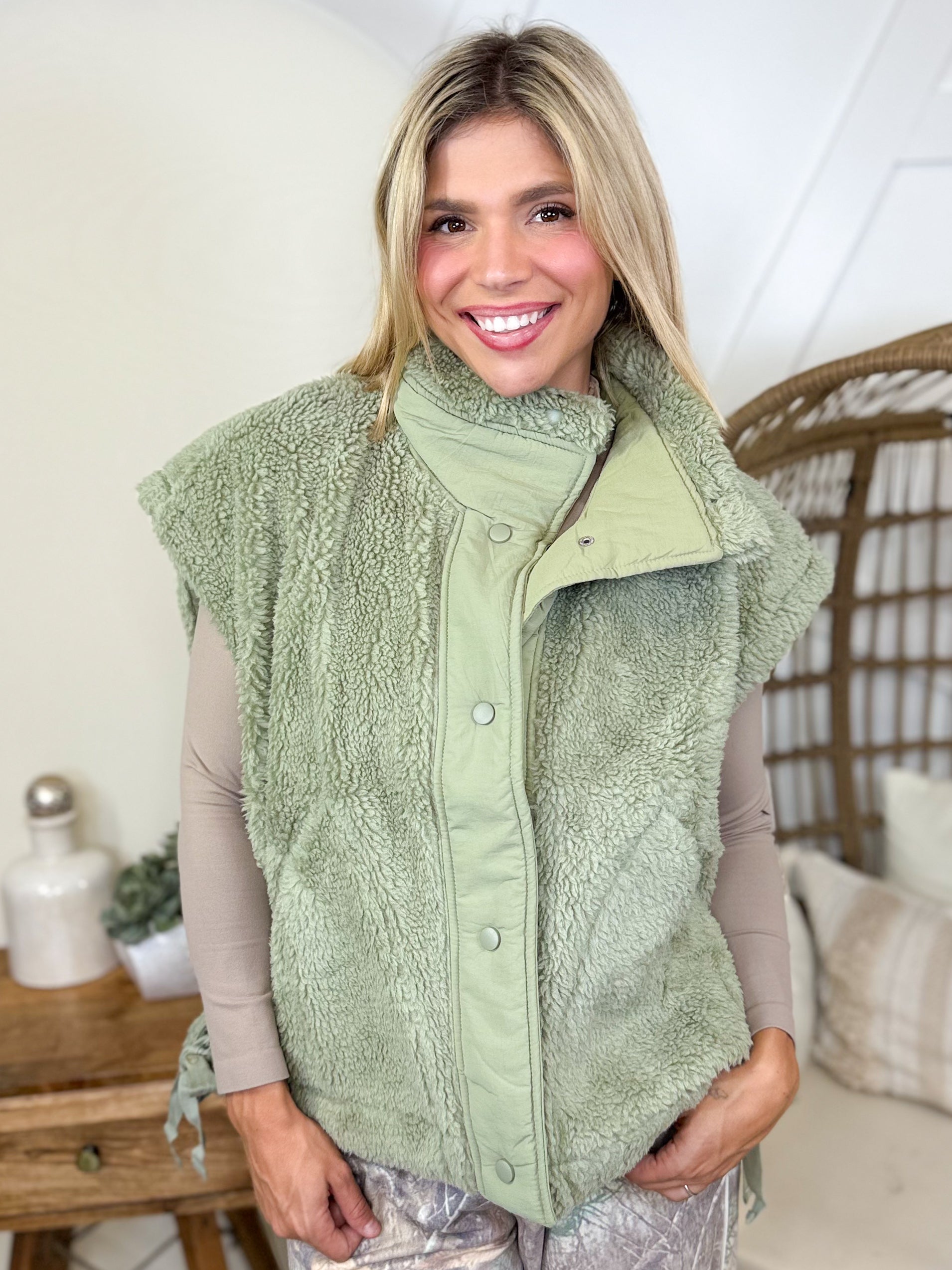 Forever Stylish Vest-200 JACKETS/SHACKETS-HYFVE-Heathered Boho Boutique, Women's Fashion and Accessories in Palmetto, FL