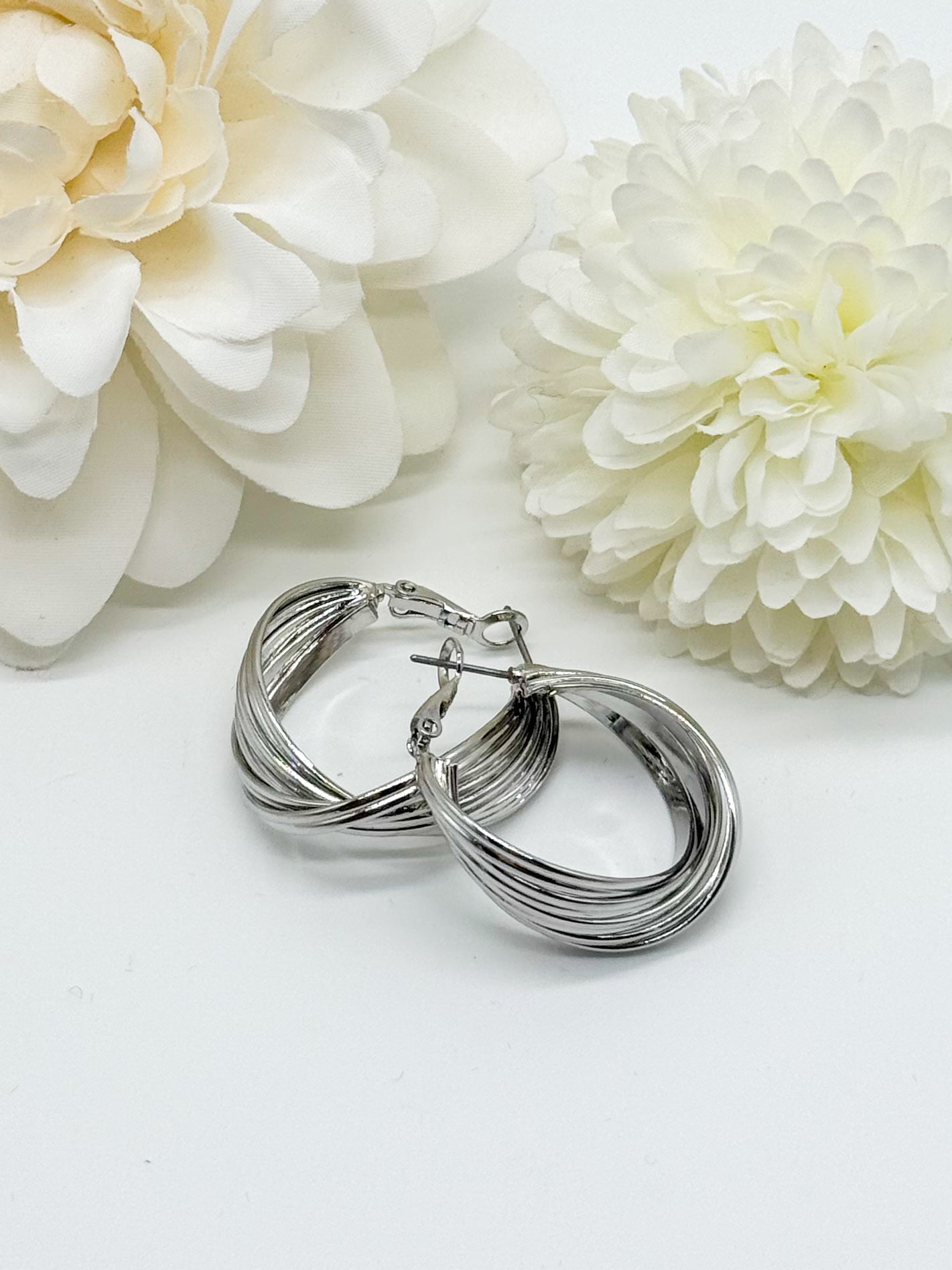 The Classic Lea Hoop-310 Jewelry-Joseph Anthony NY, Inc-Heathered Boho Boutique, Women's Fashion and Accessories in Palmetto, FL
