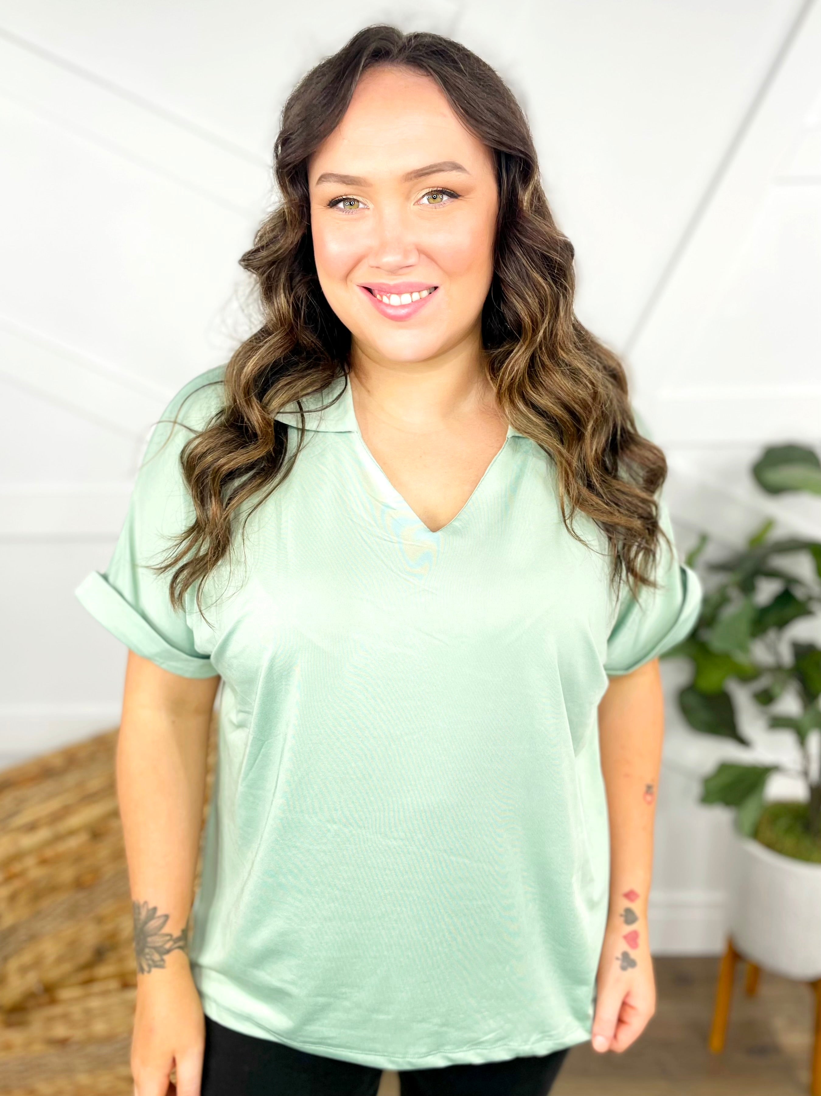 Cara Collared Top-110 Short Sleeve Top-Southern Grace-Heathered Boho Boutique, Women's Fashion and Accessories in Palmetto, FL