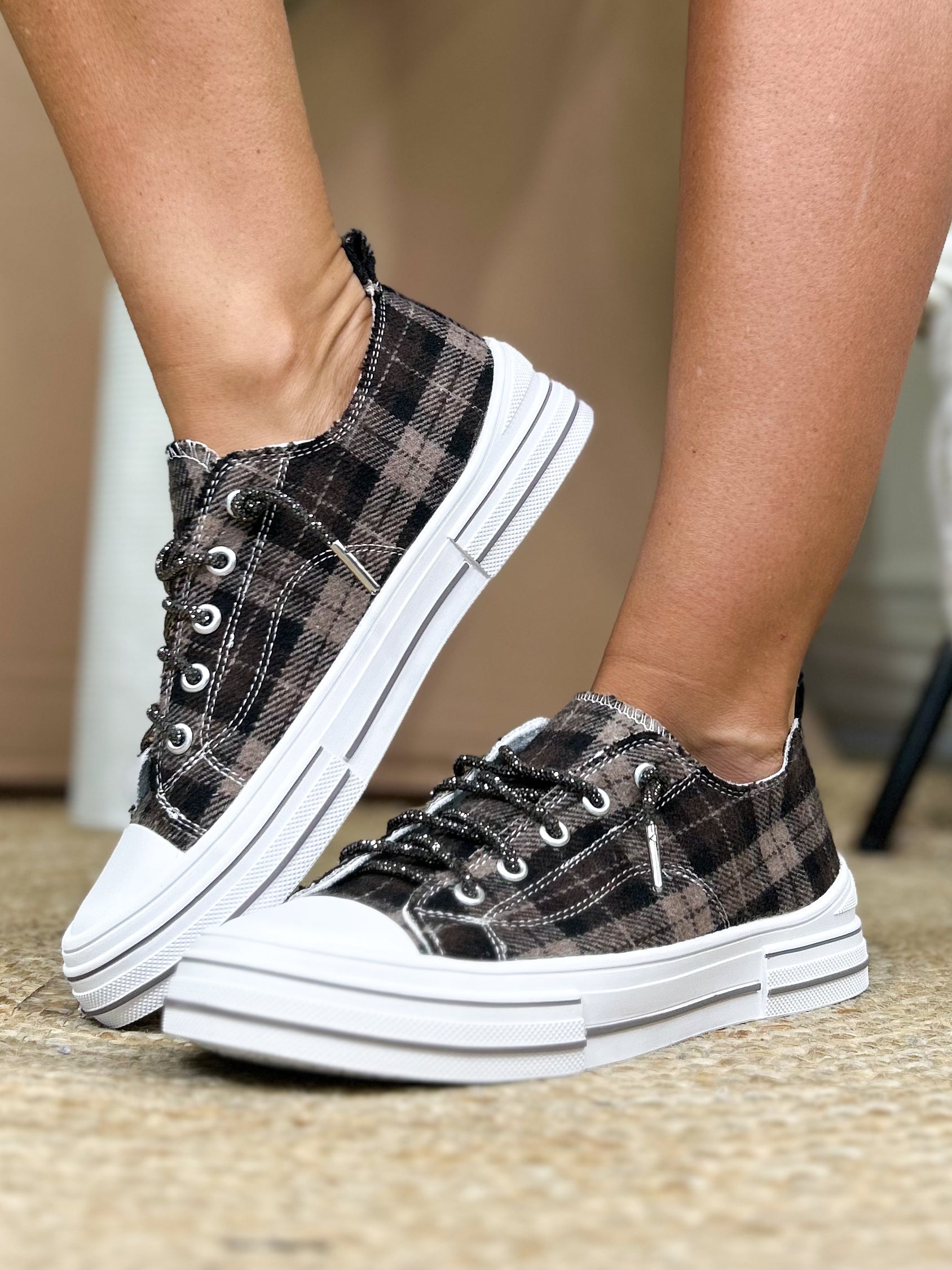 Aman Sneakers-400 Takeover/Pre-Order-Very G-Heathered Boho Boutique, Women's Fashion and Accessories in Palmetto, FL