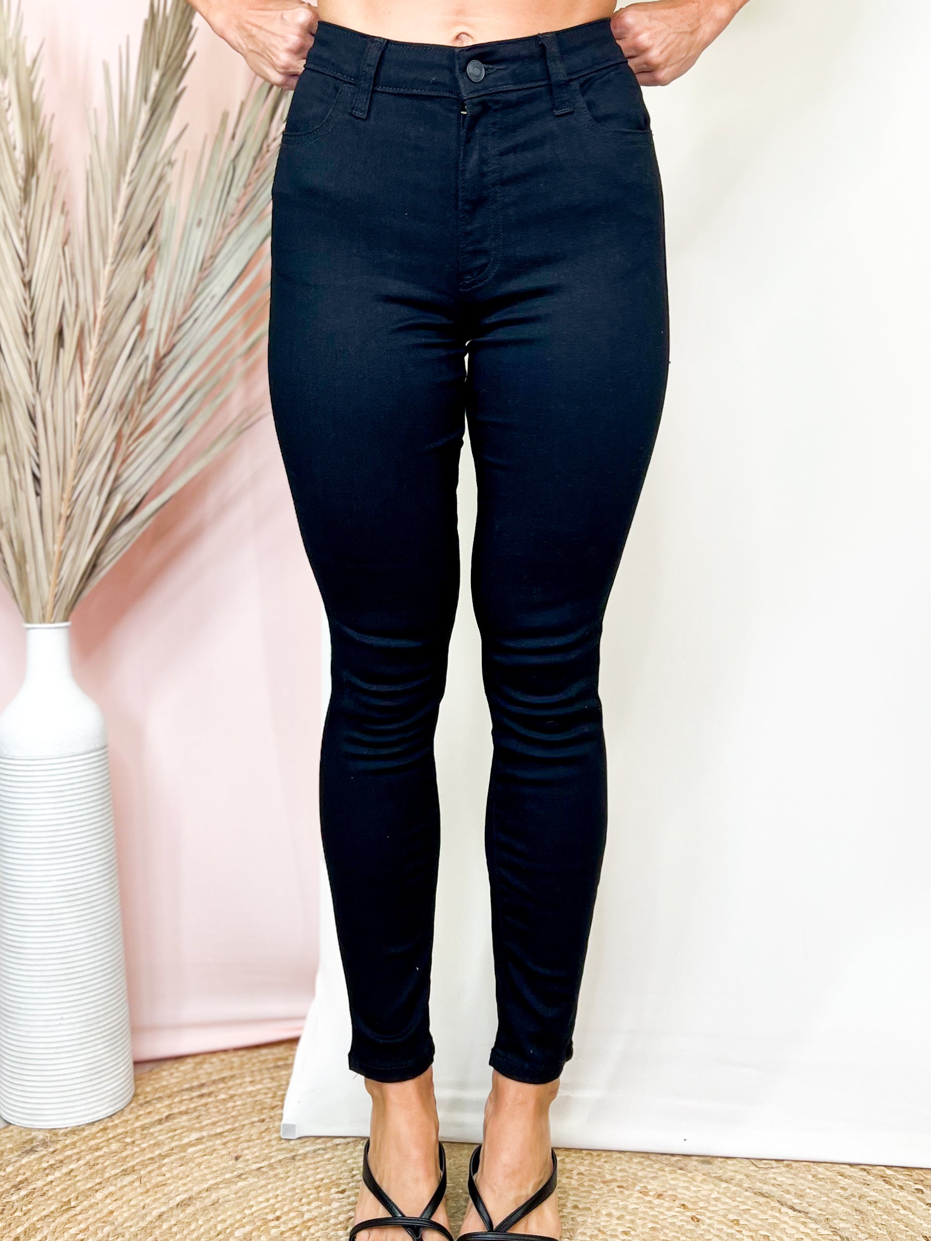 Second Skin Skinny Jeggings-150 PANTS-ZENANA-Heathered Boho Boutique, Women's Fashion and Accessories in Palmetto, FL
