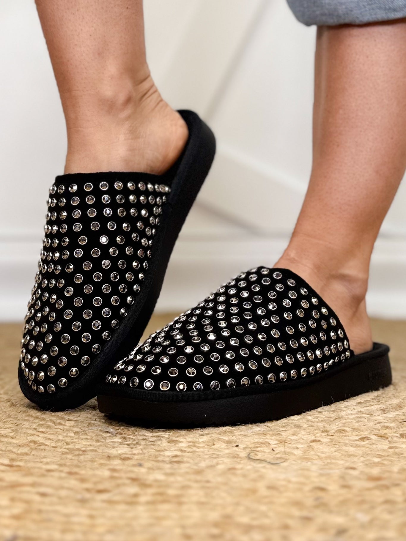 Mellow Slipper - Black-350 SHOES-VINTAGE HAVANA-Heathered Boho Boutique, Women's Fashion and Accessories in Palmetto, FL