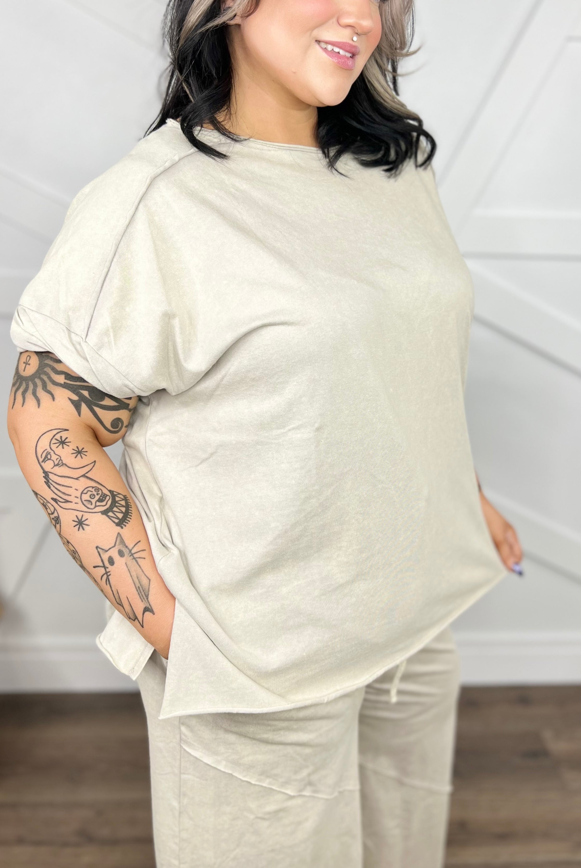 RESTOCK: Luxurious Comfort Top-110 Short Sleeve Top-Oddi-Heathered Boho Boutique, Women's Fashion and Accessories in Palmetto, FL