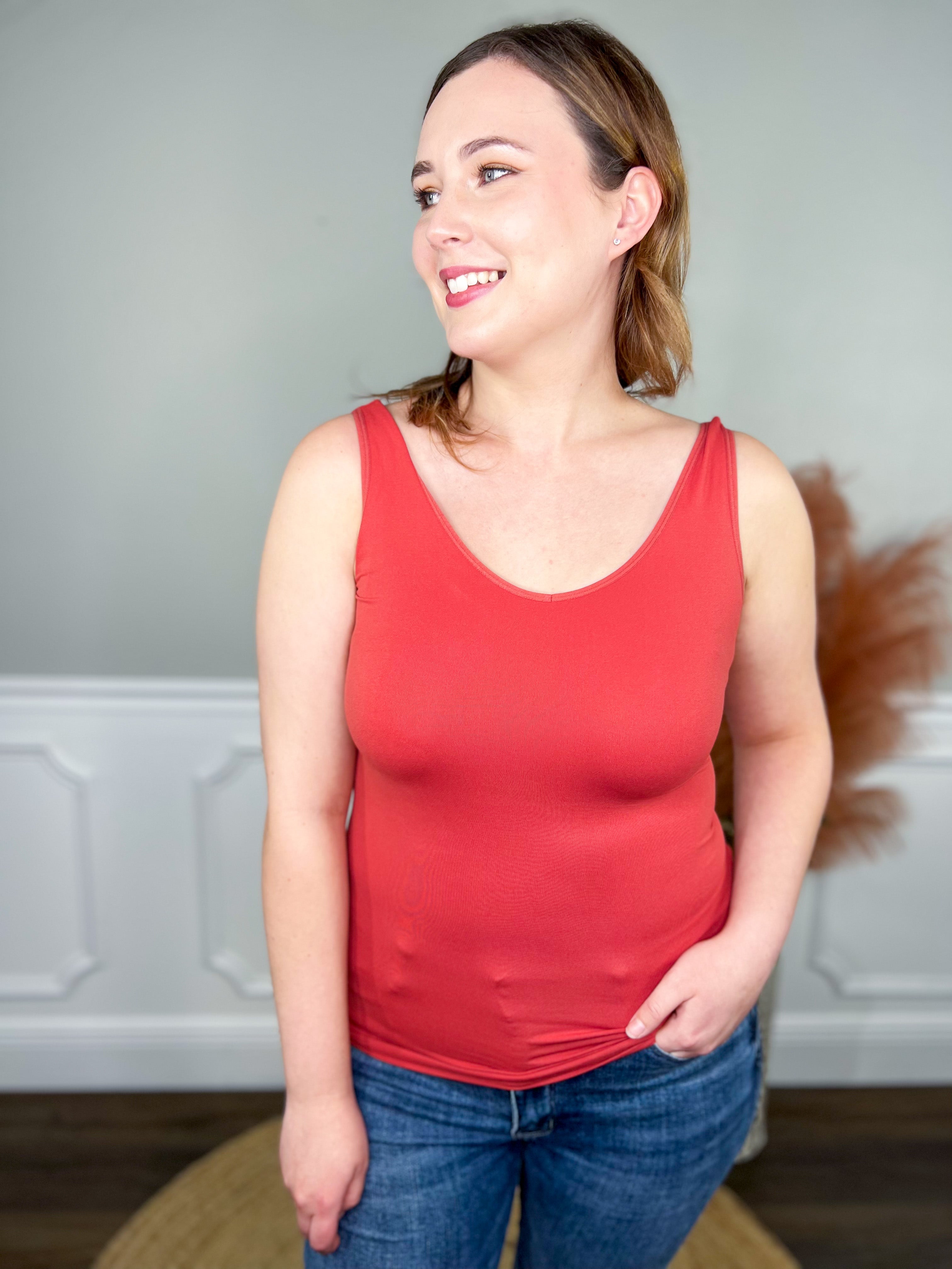 Restock: V or U Reversible Seamless Tank-100 Tank/Crop Tops-YELETE-Heathered Boho Boutique, Women's Fashion and Accessories in Palmetto, FL