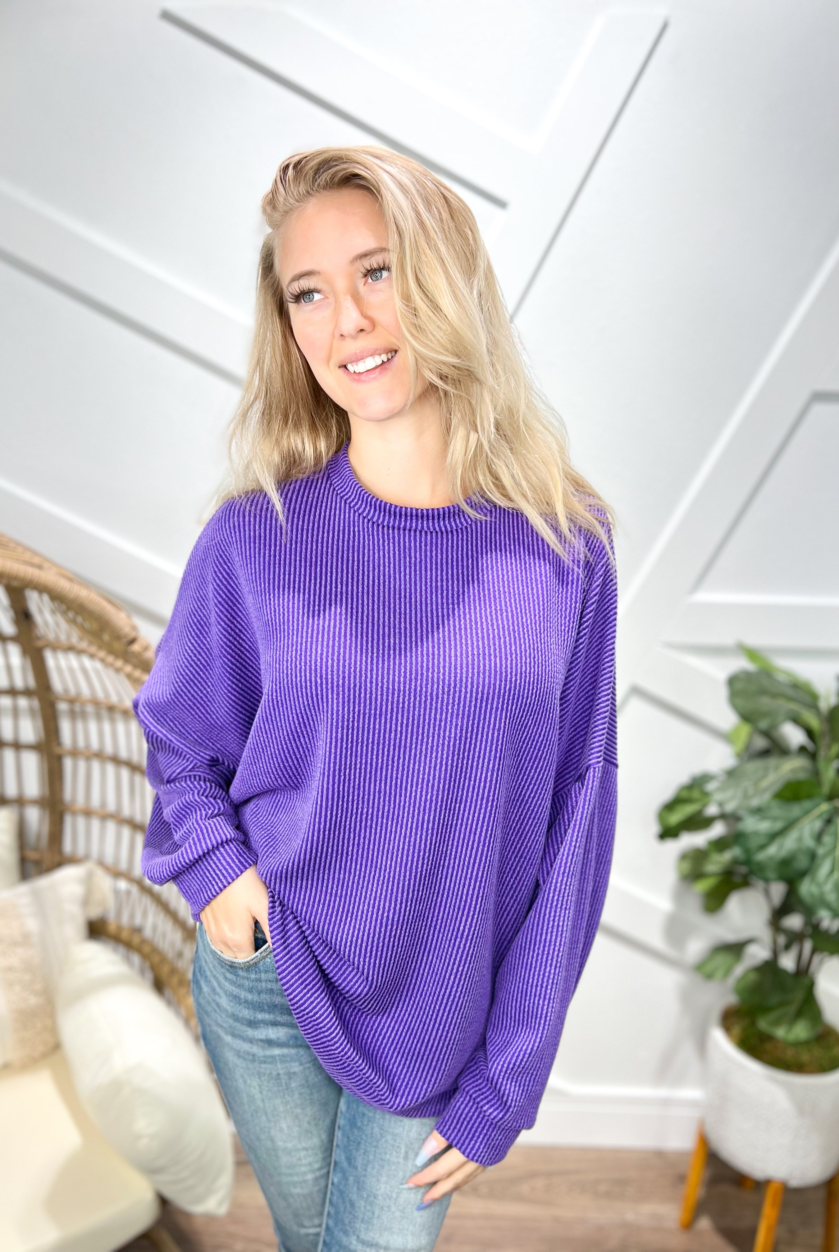 Fashionista on the Go Pullover Top-120 Long Sleeve Tops-Eldridge-Heathered Boho Boutique, Women's Fashion and Accessories in Palmetto, FL