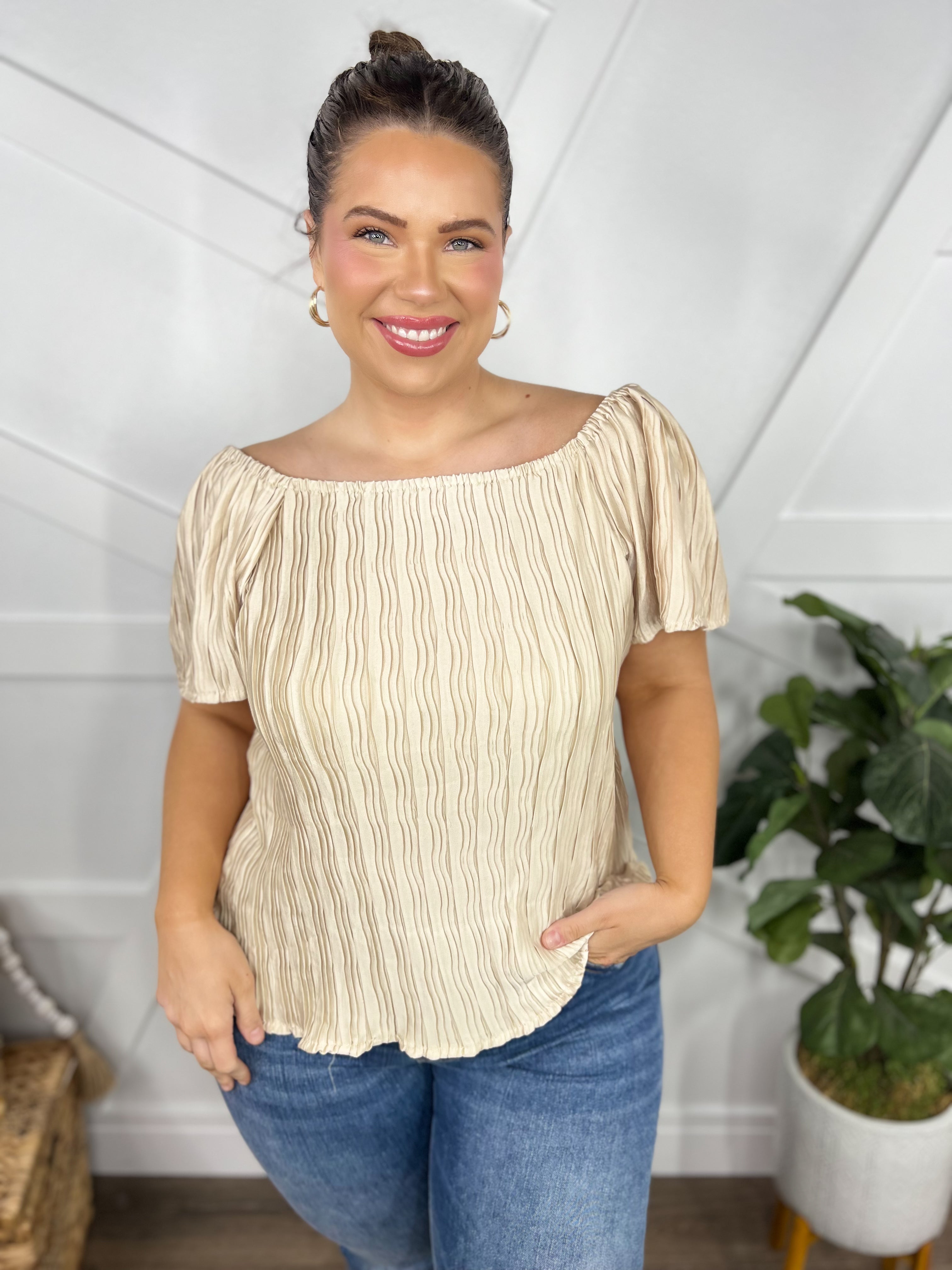 RESTOCK: Lustrous Elegance Top-110 Short Sleeve Top-Southern Grace-Heathered Boho Boutique, Women's Fashion and Accessories in Palmetto, FL