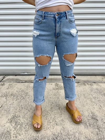 DEAL OF THE DAY DENIM: Fit Check Boyfriend Jeans